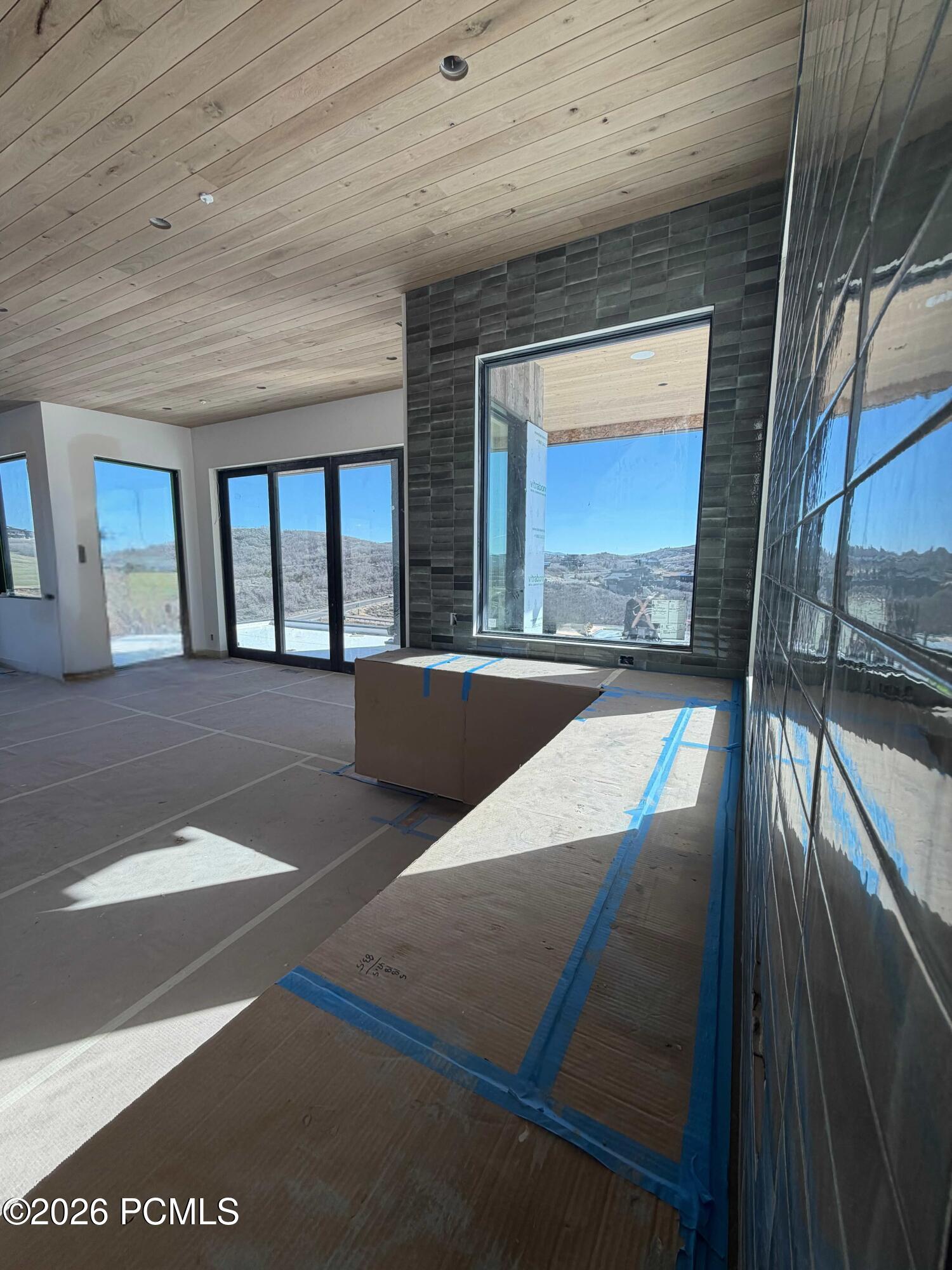 2022 E Painted Bluff Circle