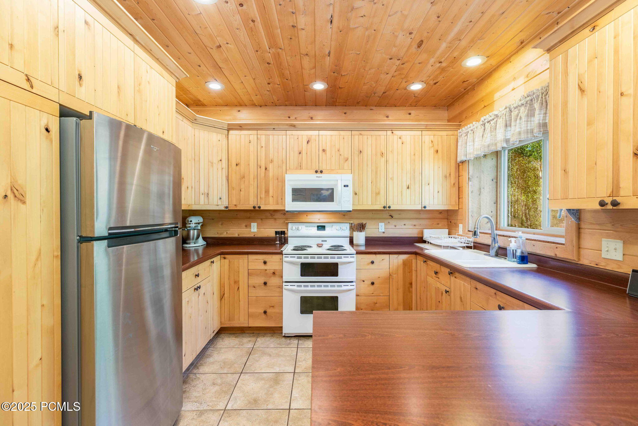 651 Spotted Fawn Lane