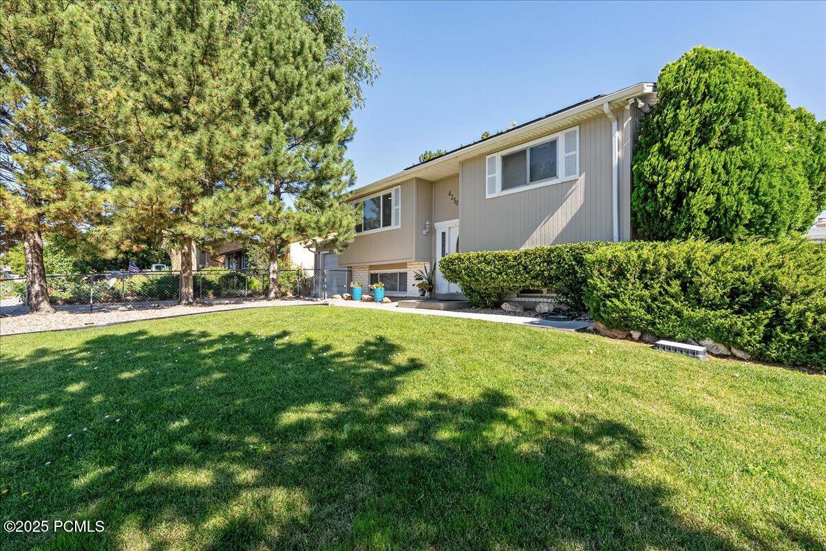 4230 W Stratus Street