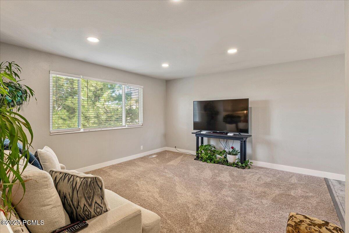4230 W Stratus Street