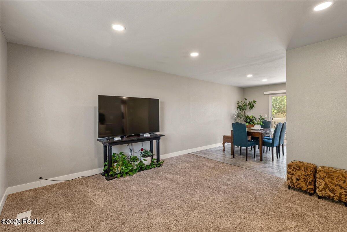 4230 W Stratus Street