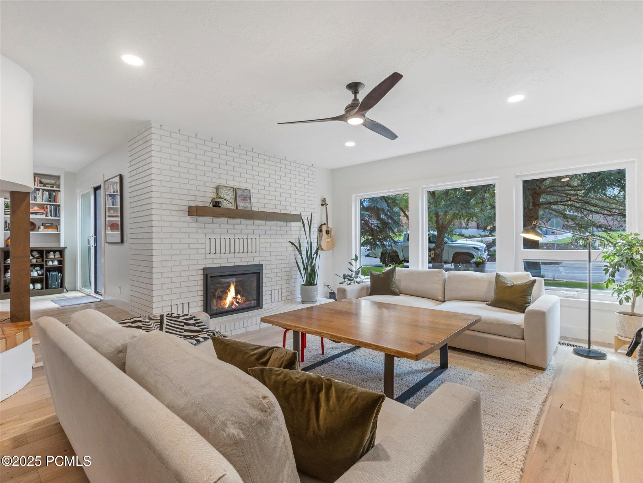 1513 Meadow Loop Rd, 3
