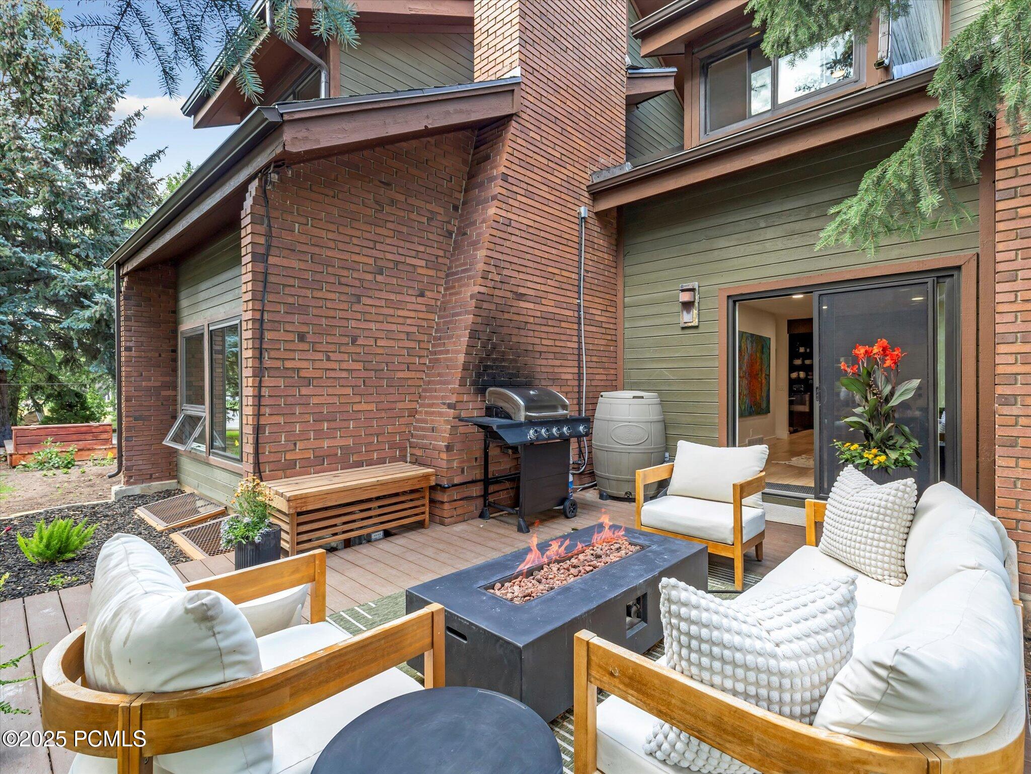 1513 Meadow Loop Rd, 3