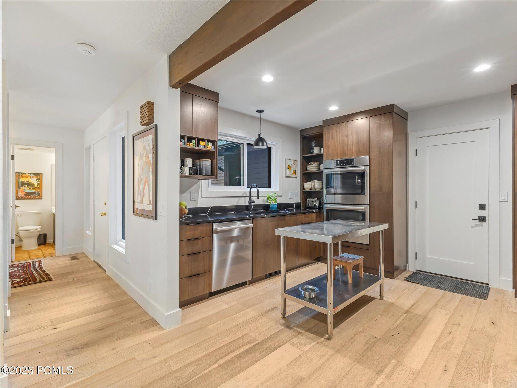 1513 Meadow Loop Rd, 3