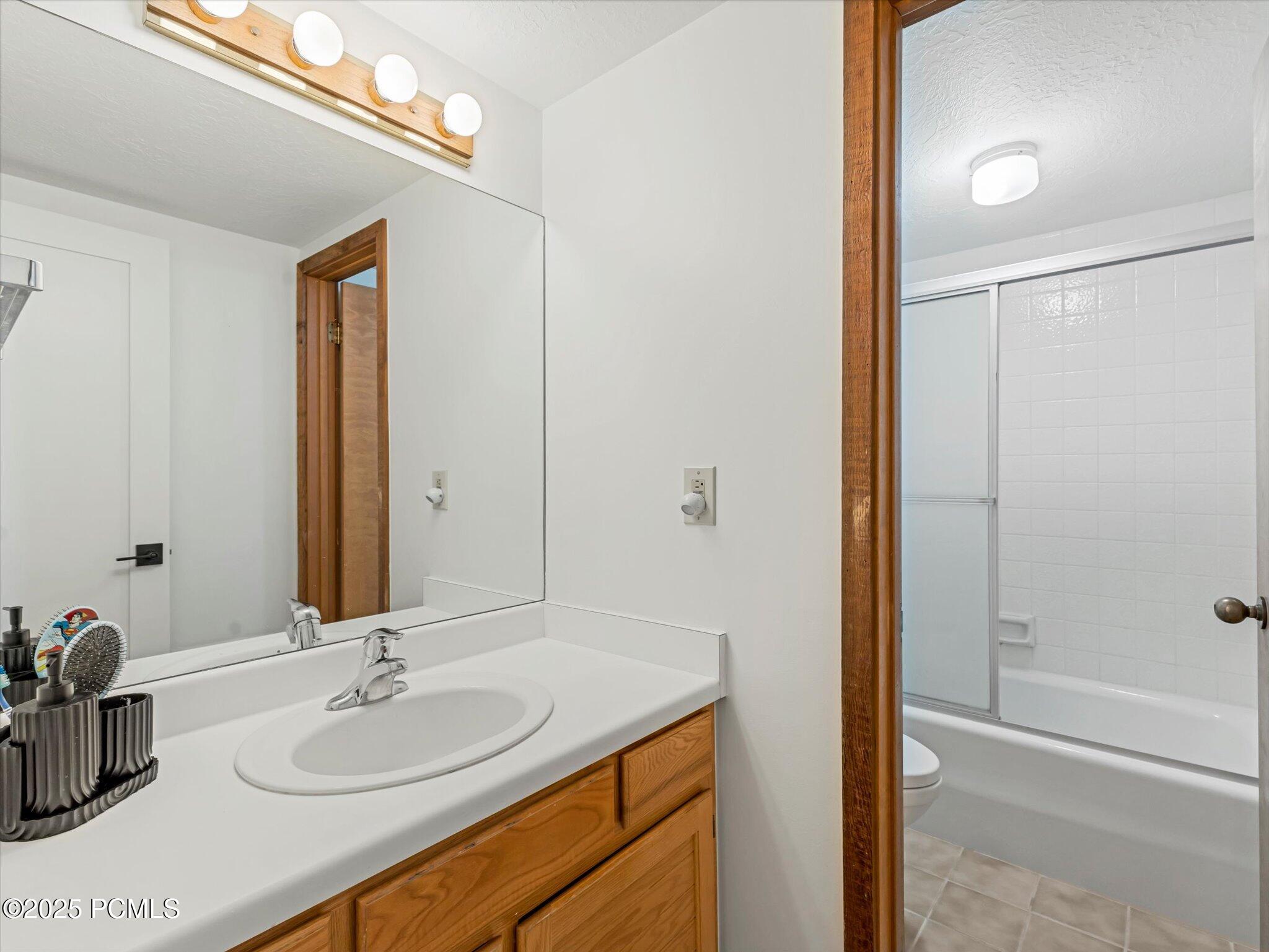 1513 Meadow Loop Rd, 3