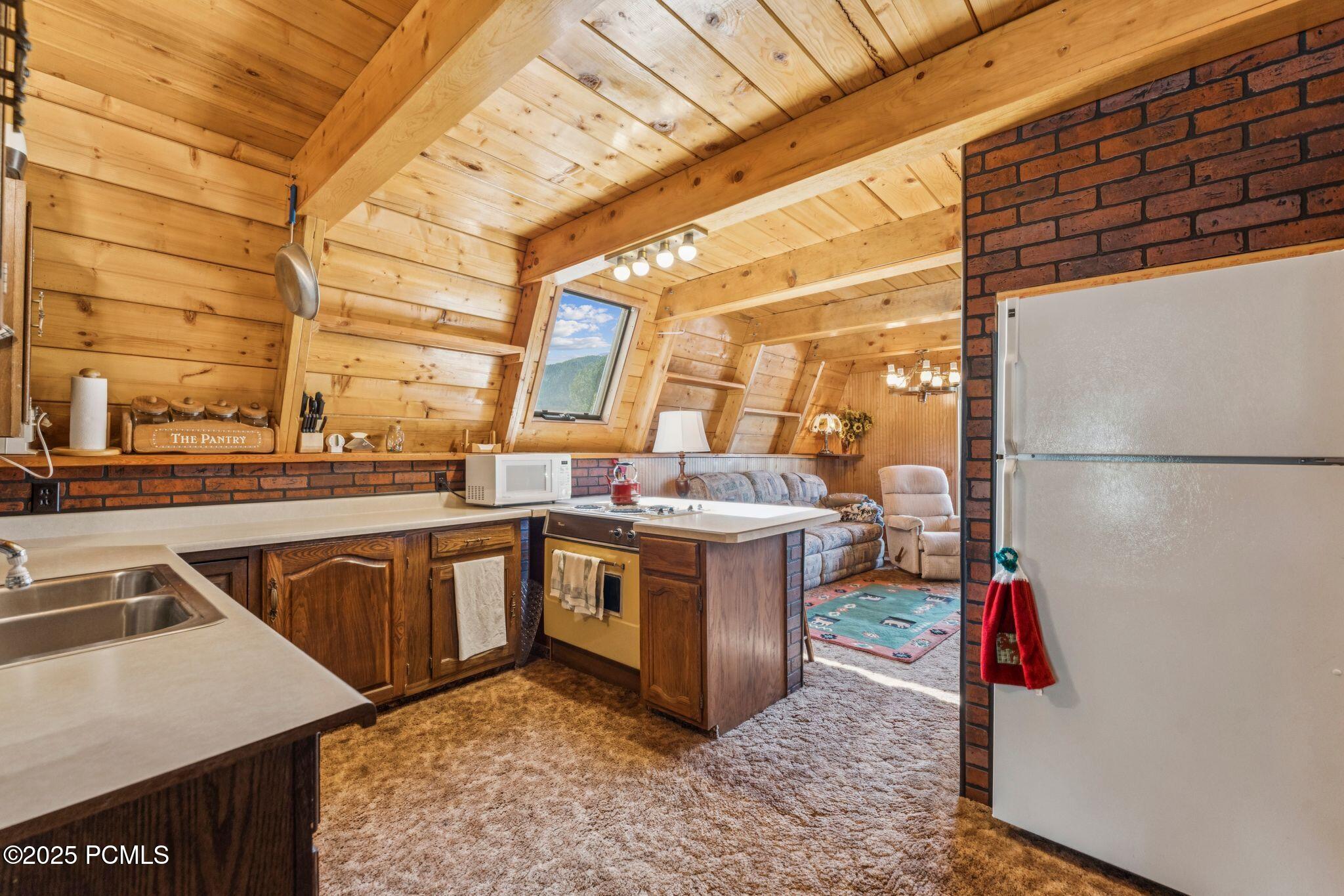 127 Comanche Pass