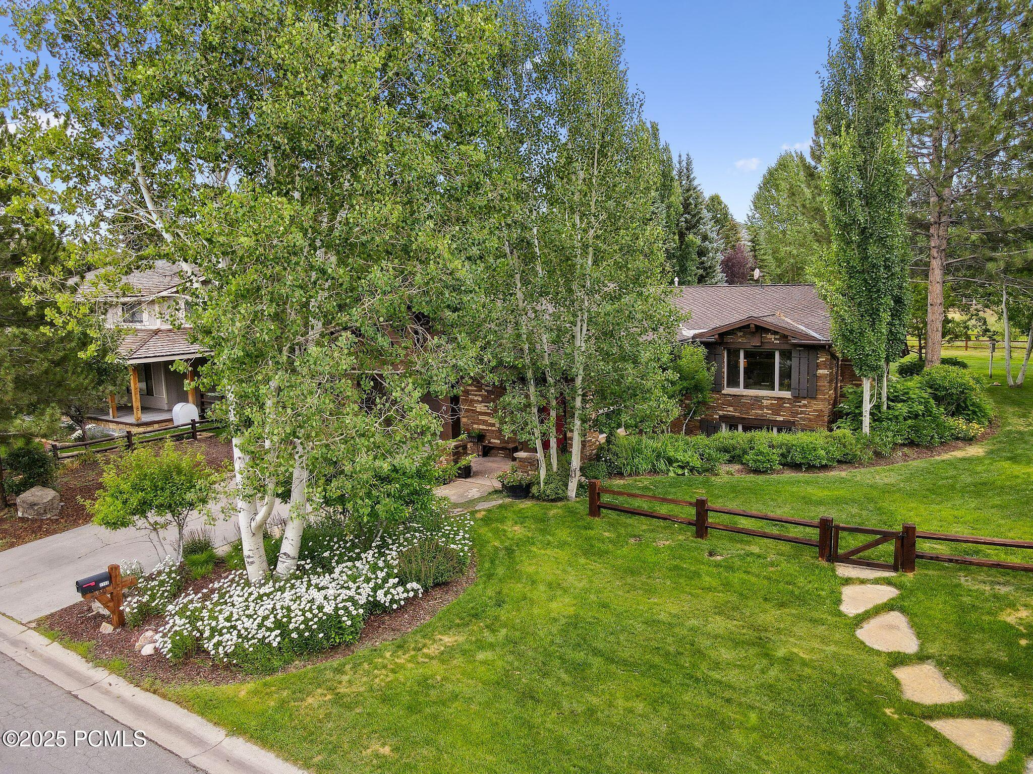 2350 Lucky John Drive