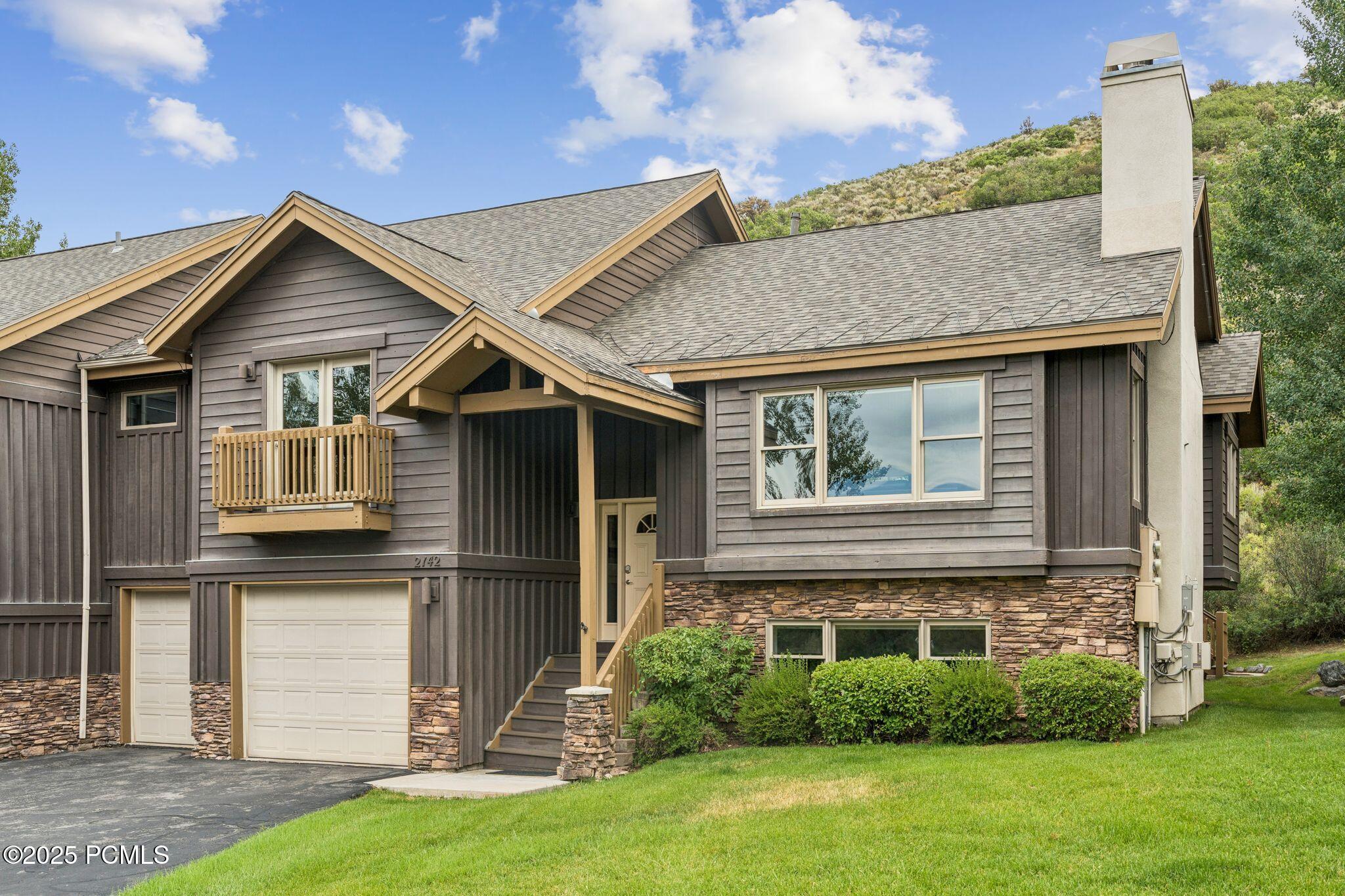 2142 Euston Drive, 30
