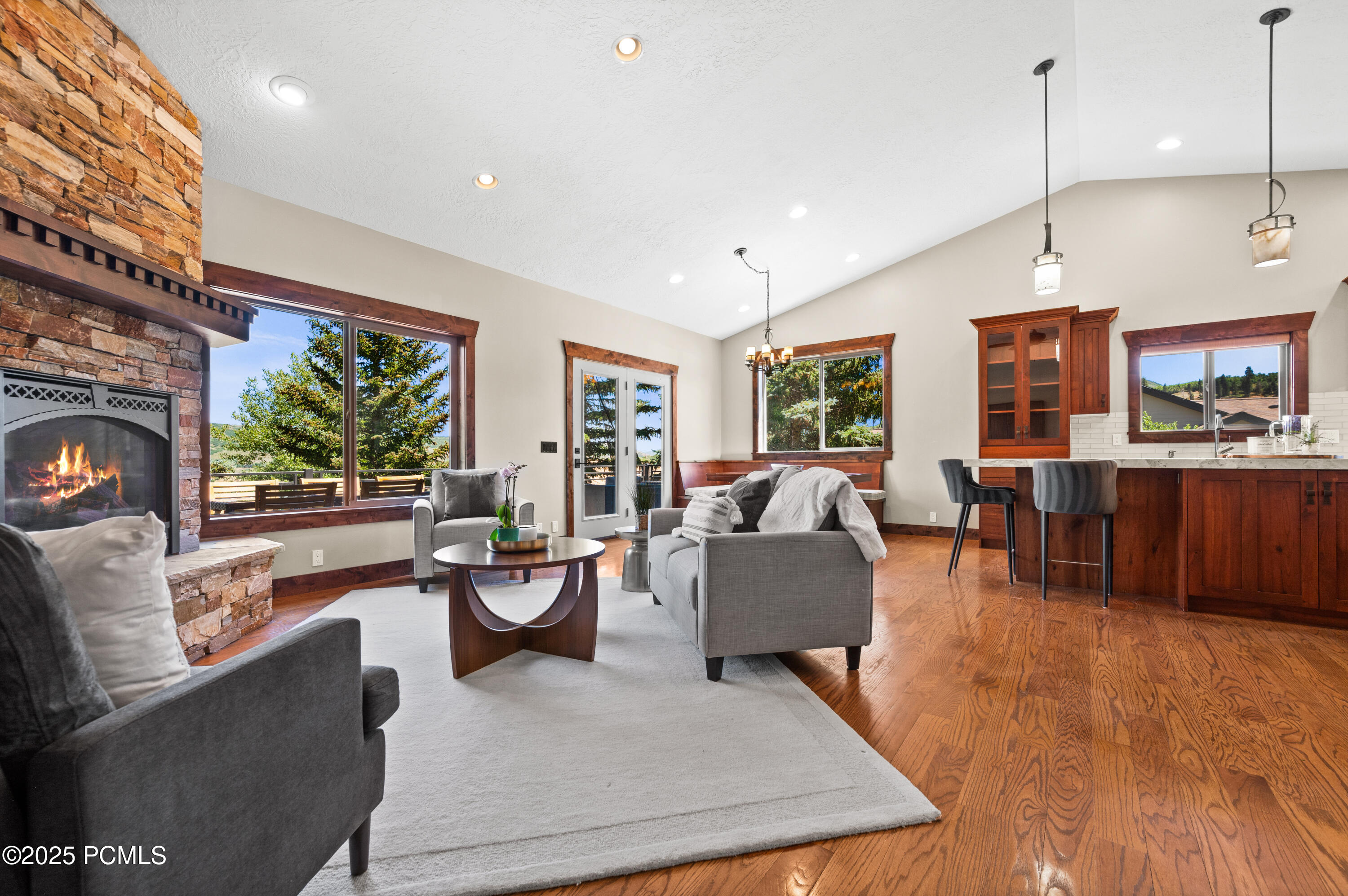 3952 View Pointe Drive