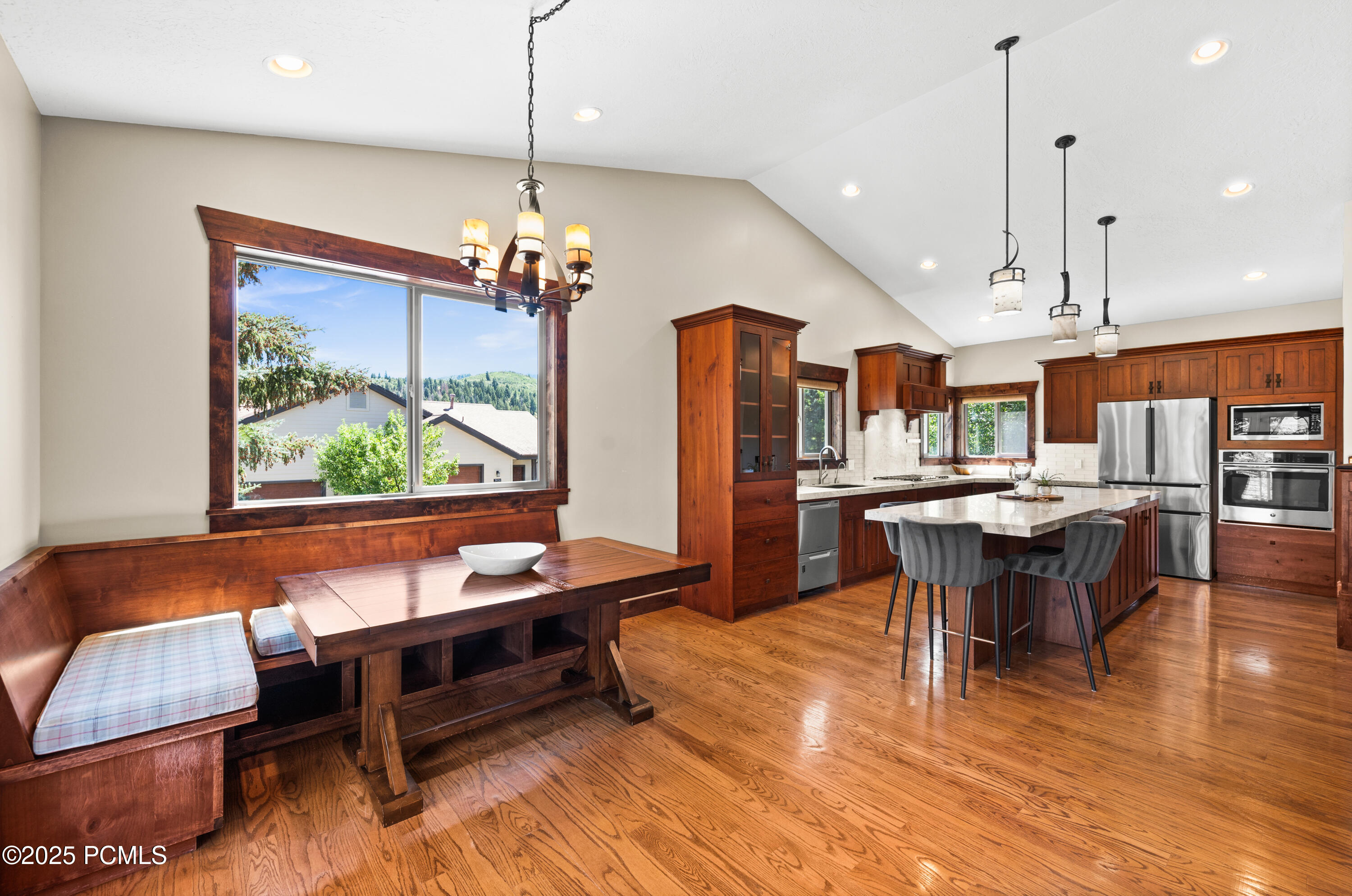 3952 View Pointe Drive