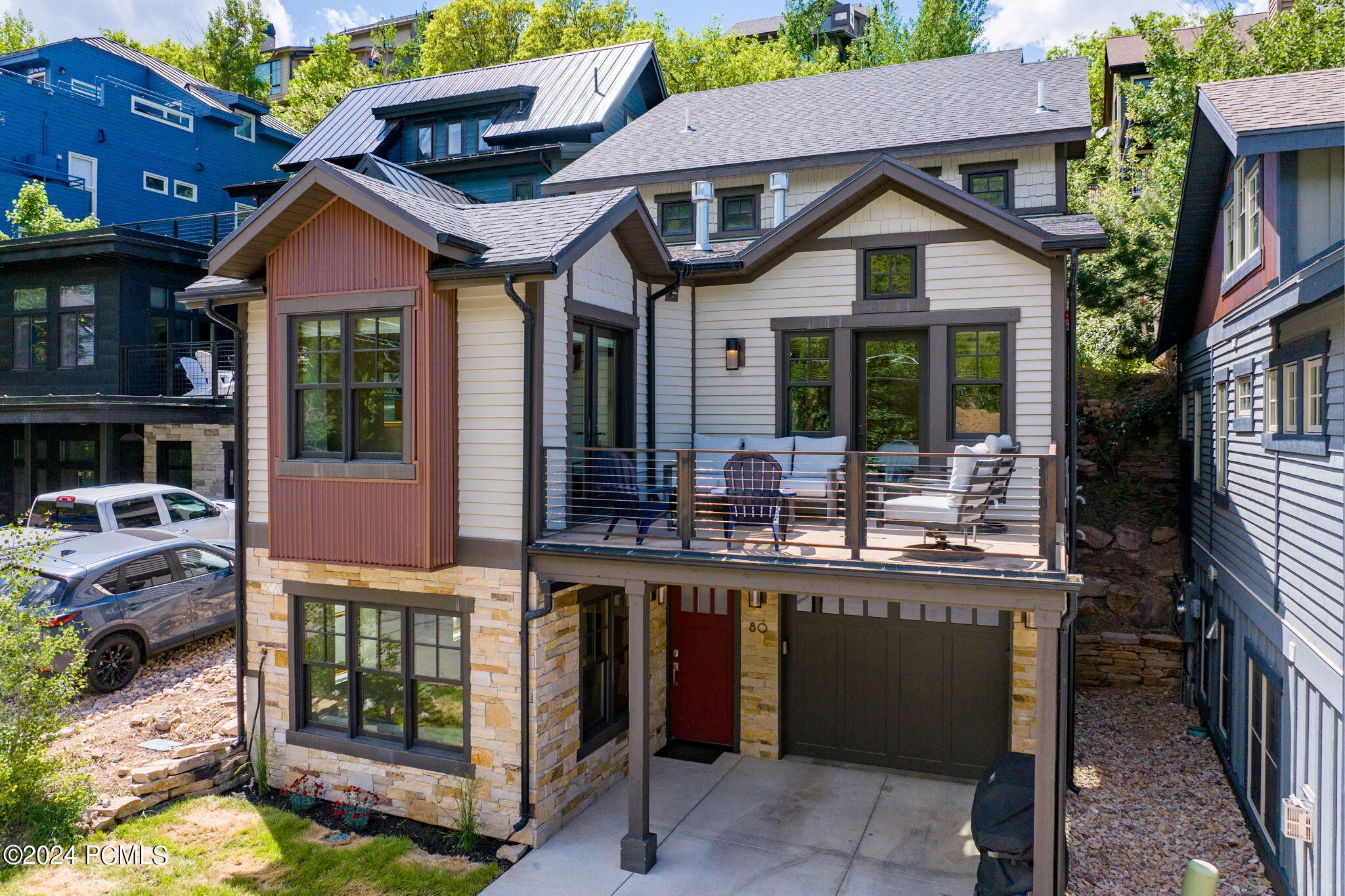 80 Daly Avenue
