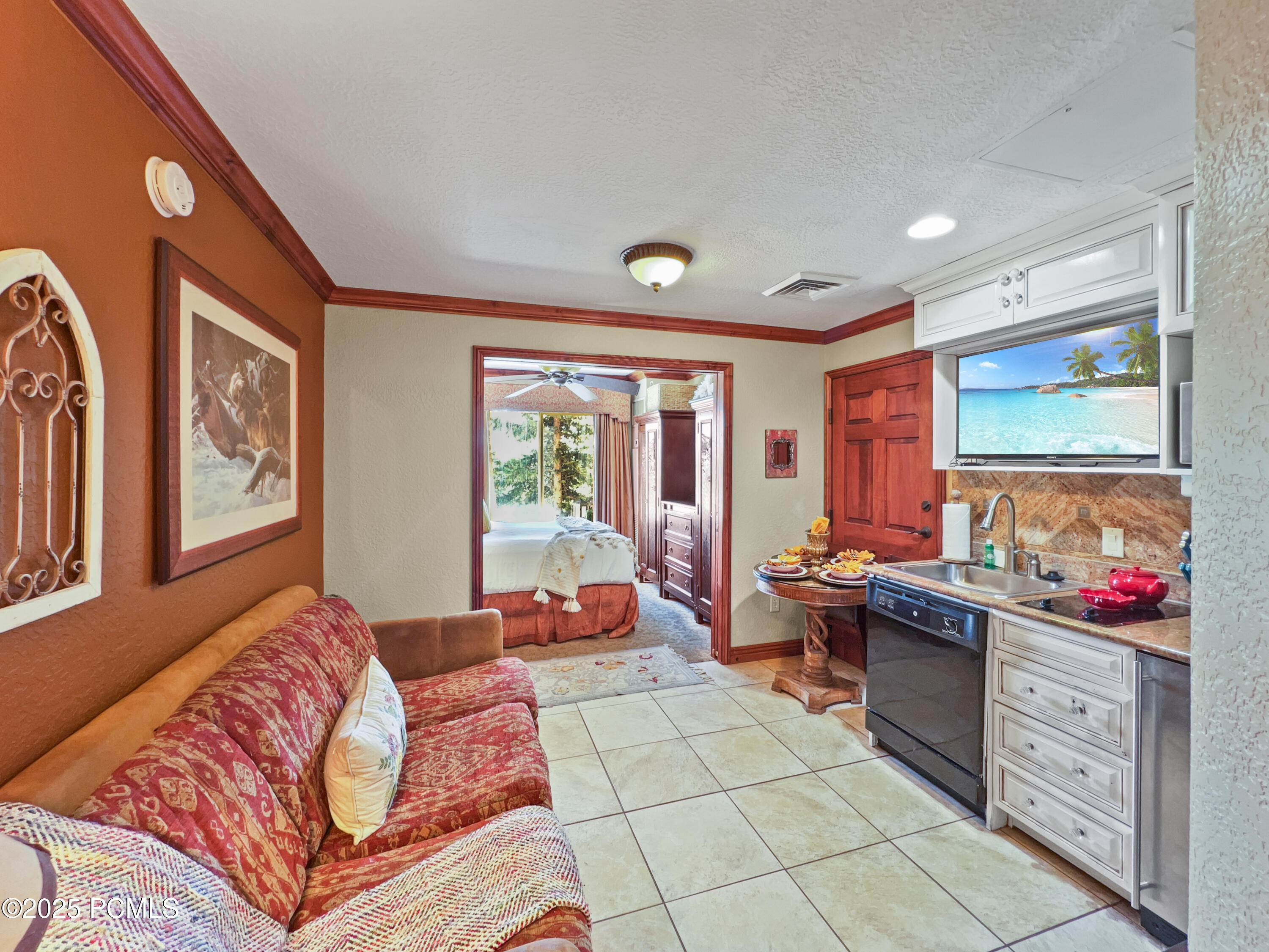 3000 Canyons Resort Drive, 3301b