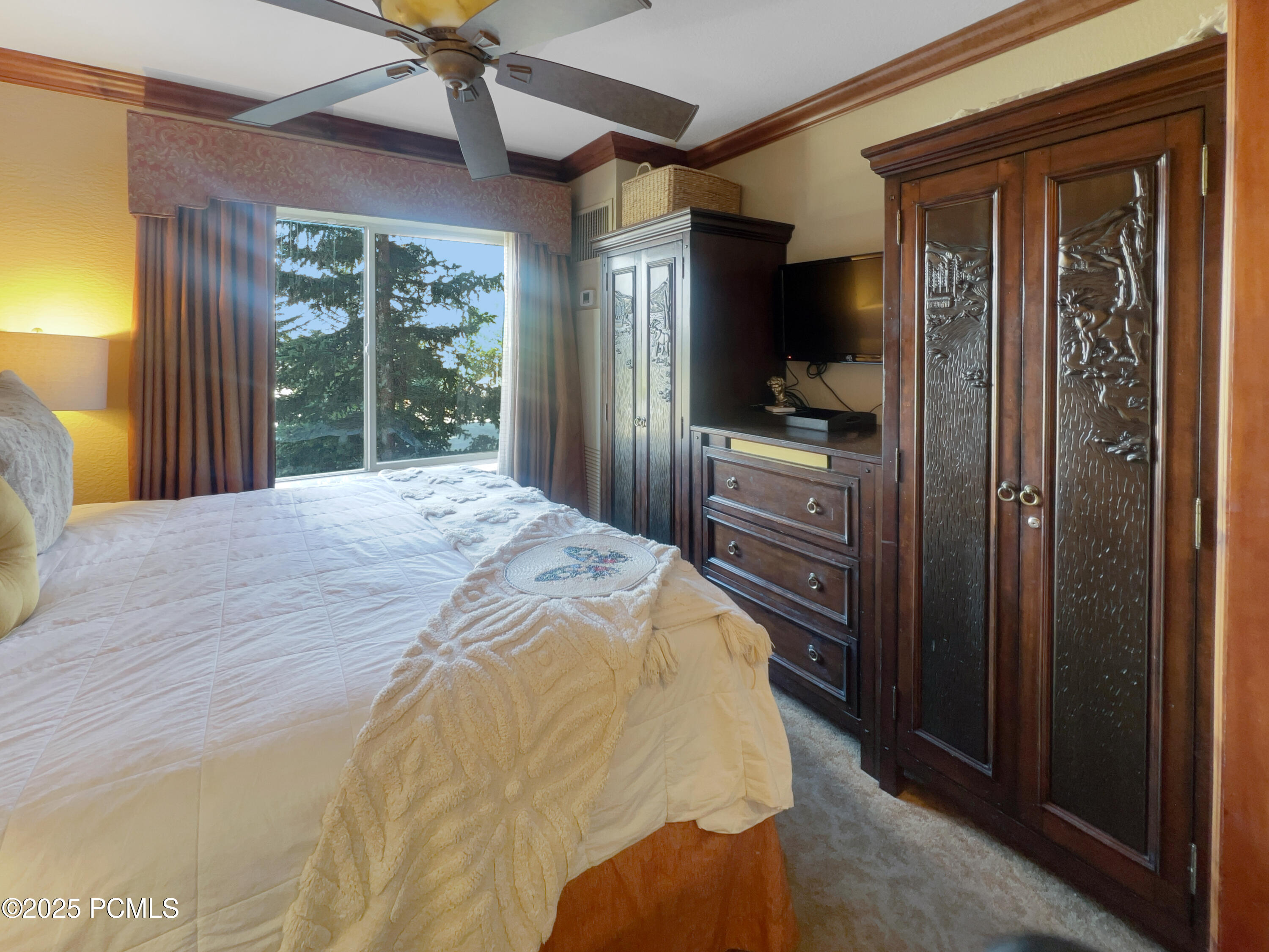 3000 Canyons Resort Drive, 3301b