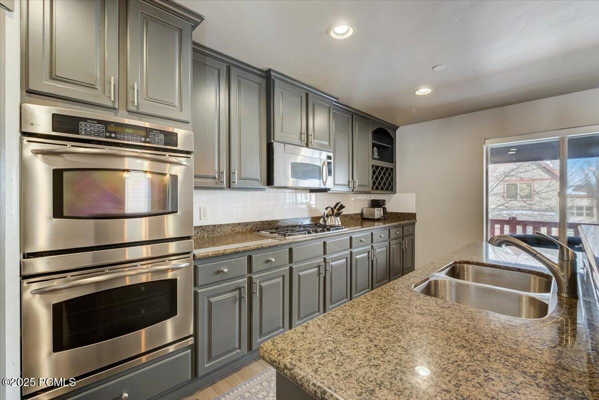 5662 Oslo Lane