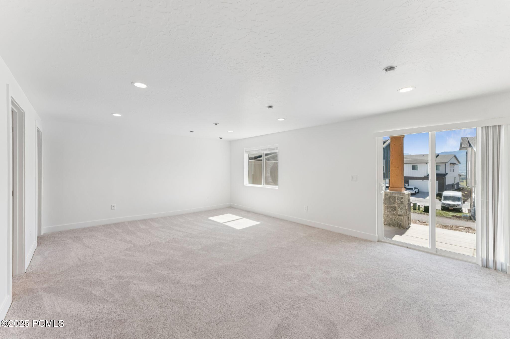 2503 Wildwood Lane