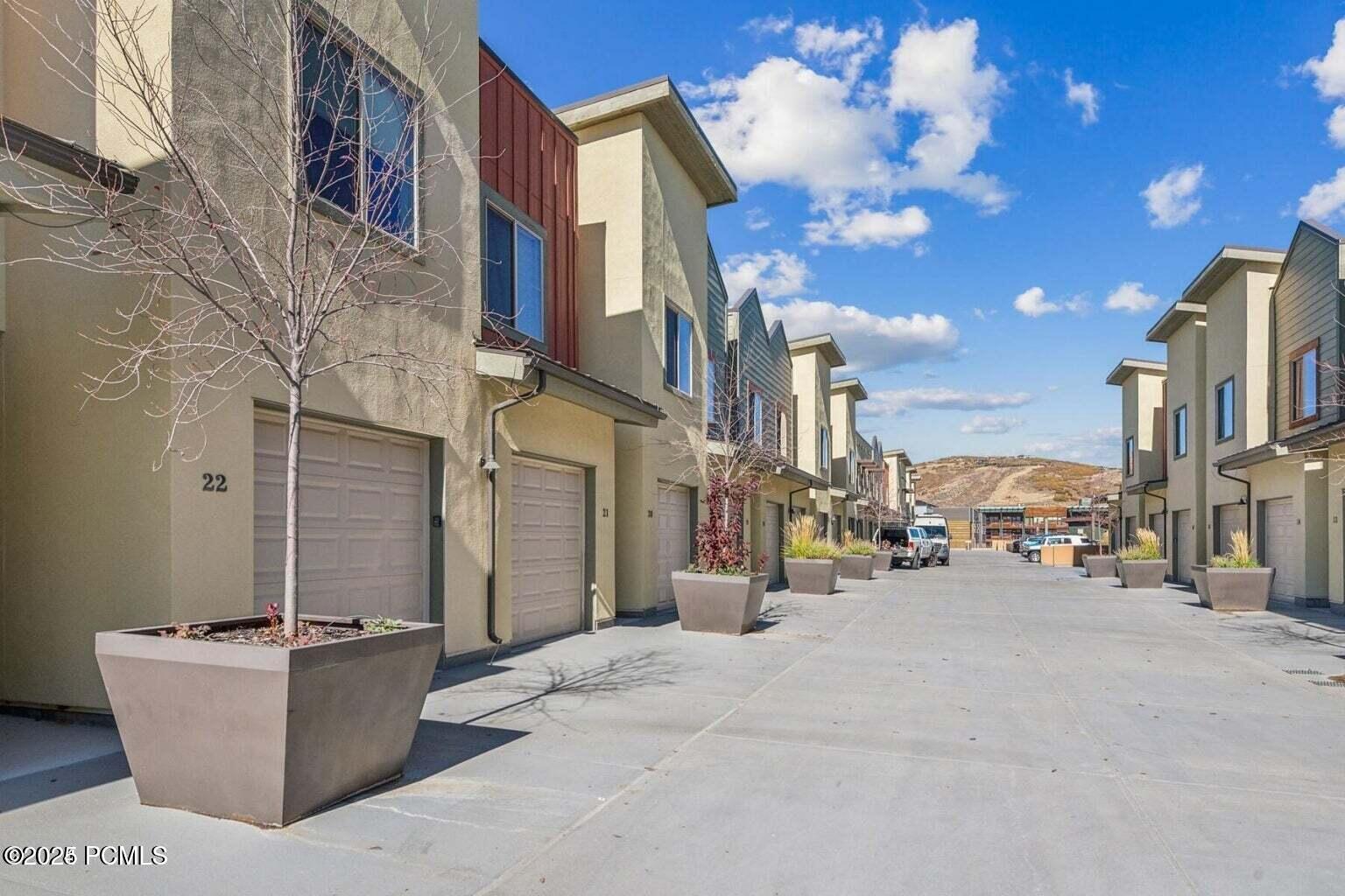 6169 S Park Lane, Unit 22