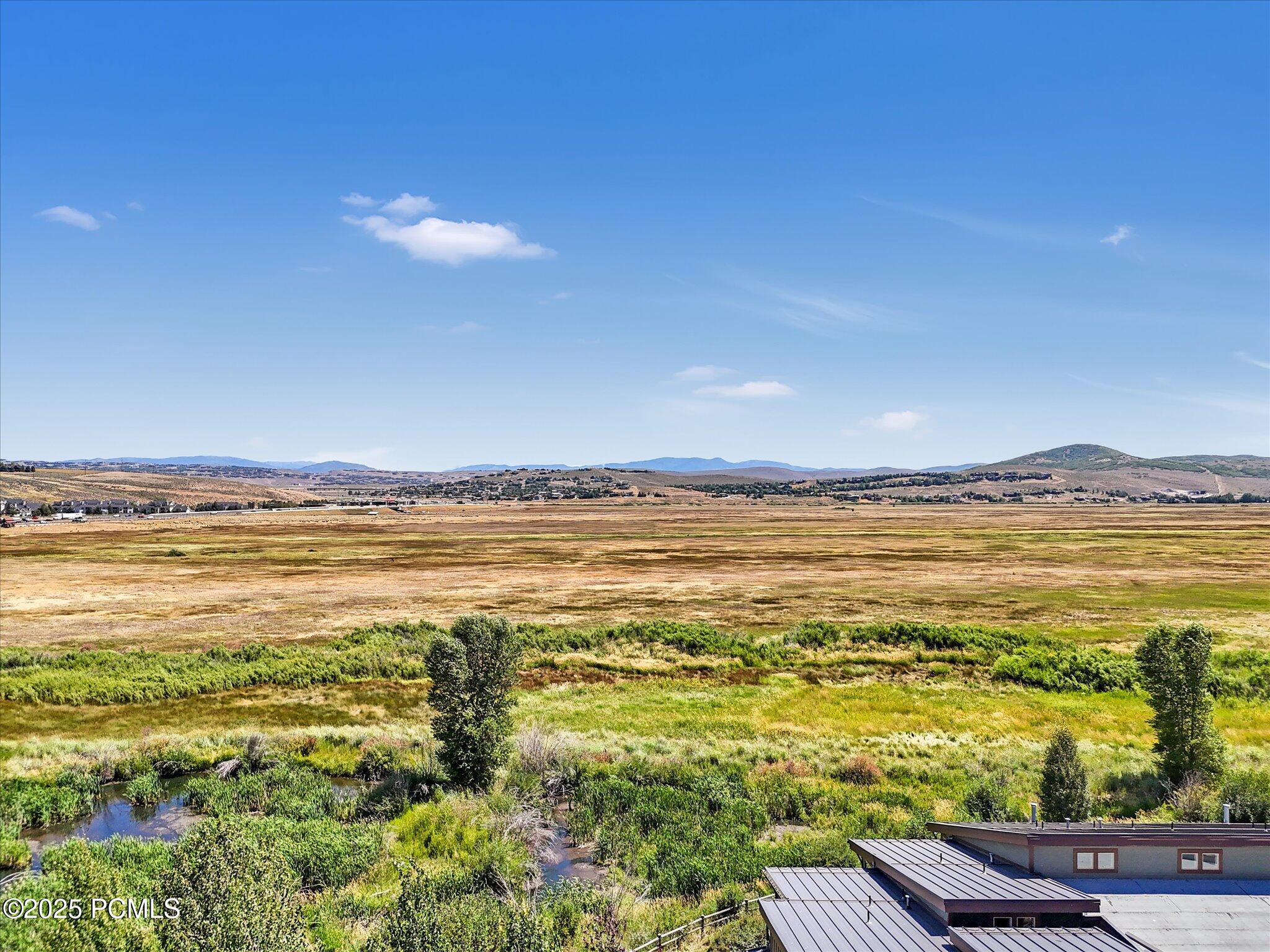 6169 Park Lane South, 44