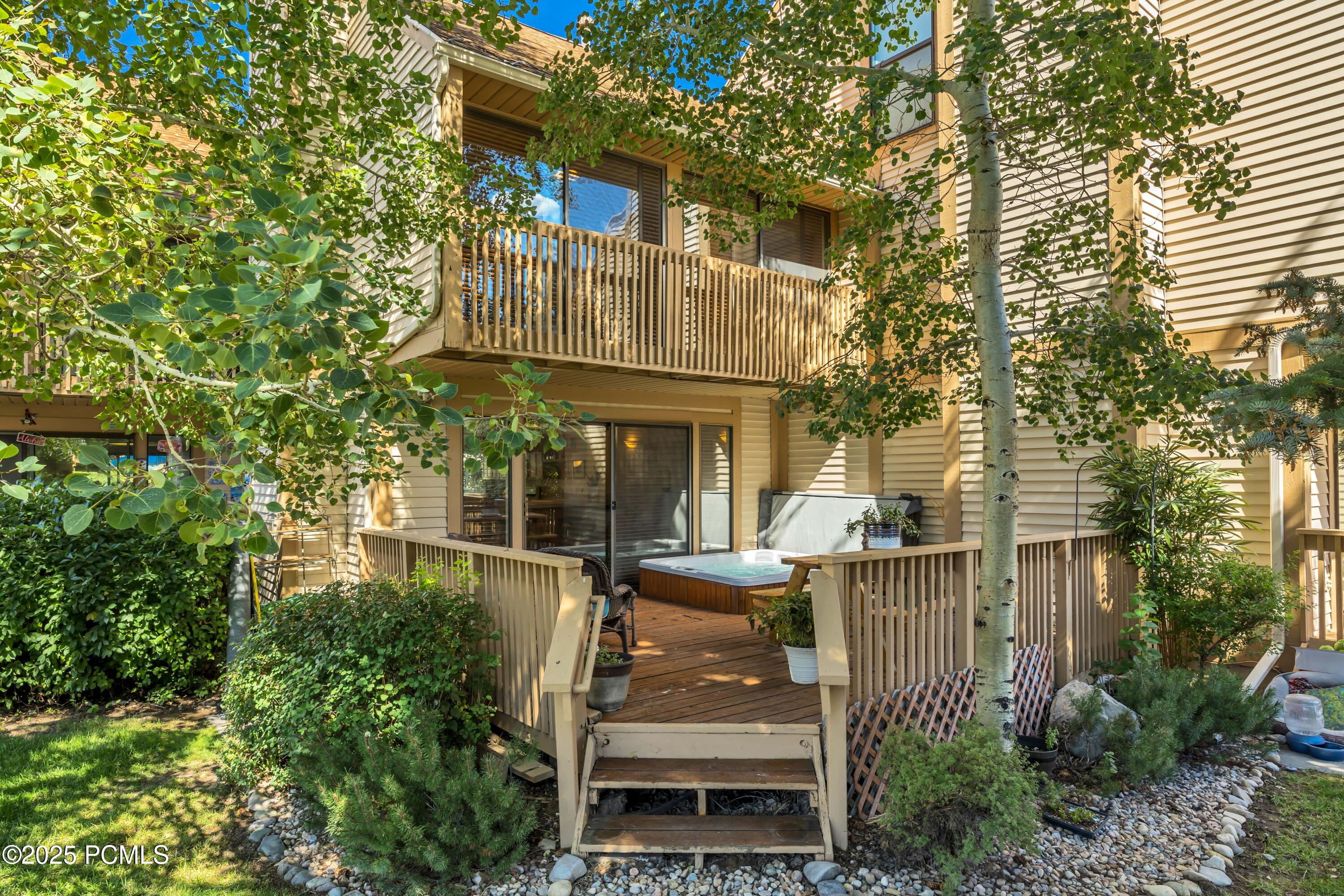 115 Davis Court