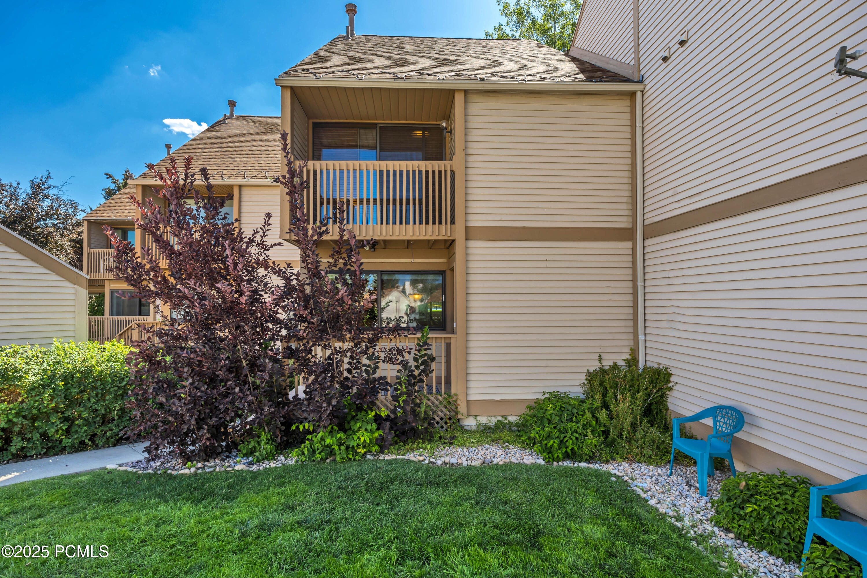 115 Davis Court