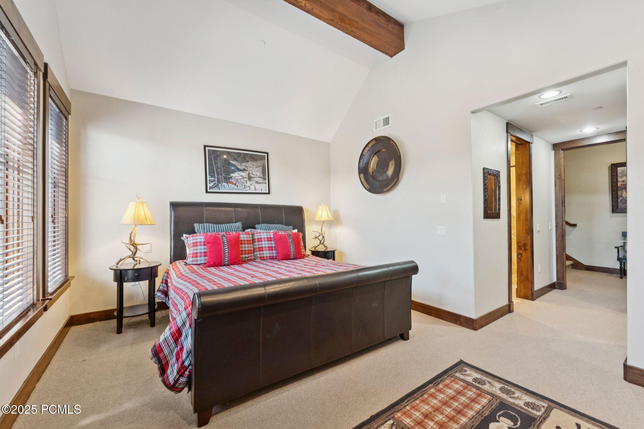 18 Silver Star Court, C-10