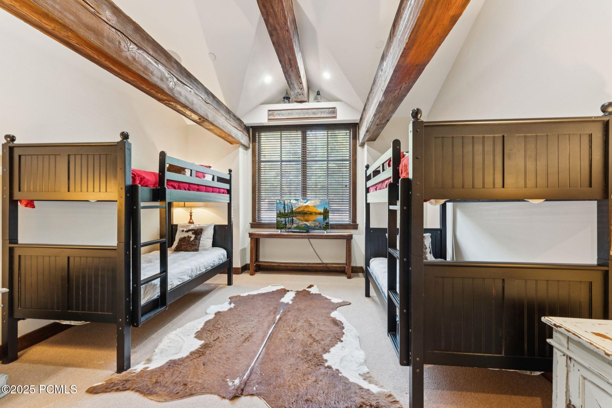 18 Silver Star Court, C-10
