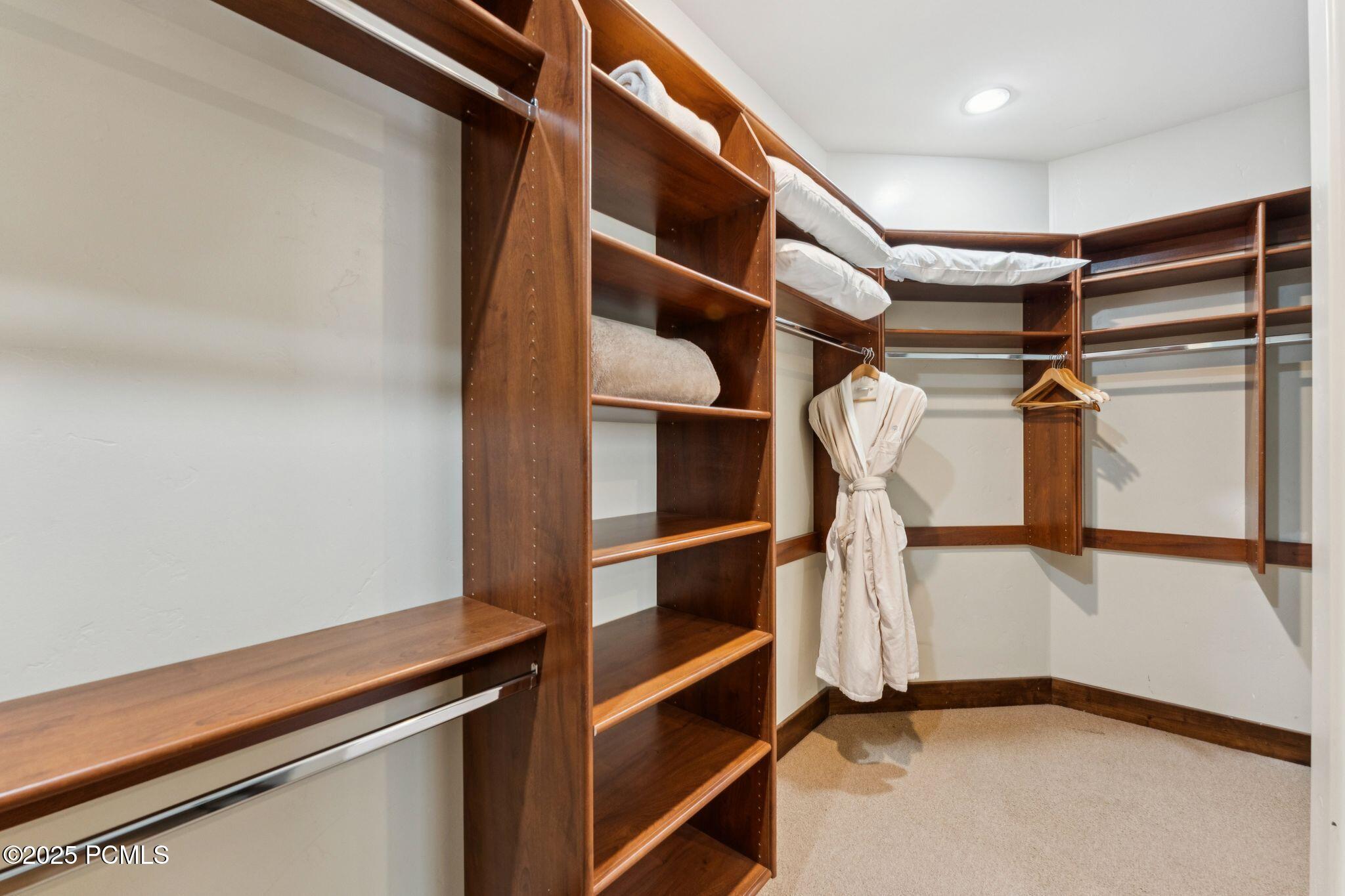18 Silver Star Court, C-10