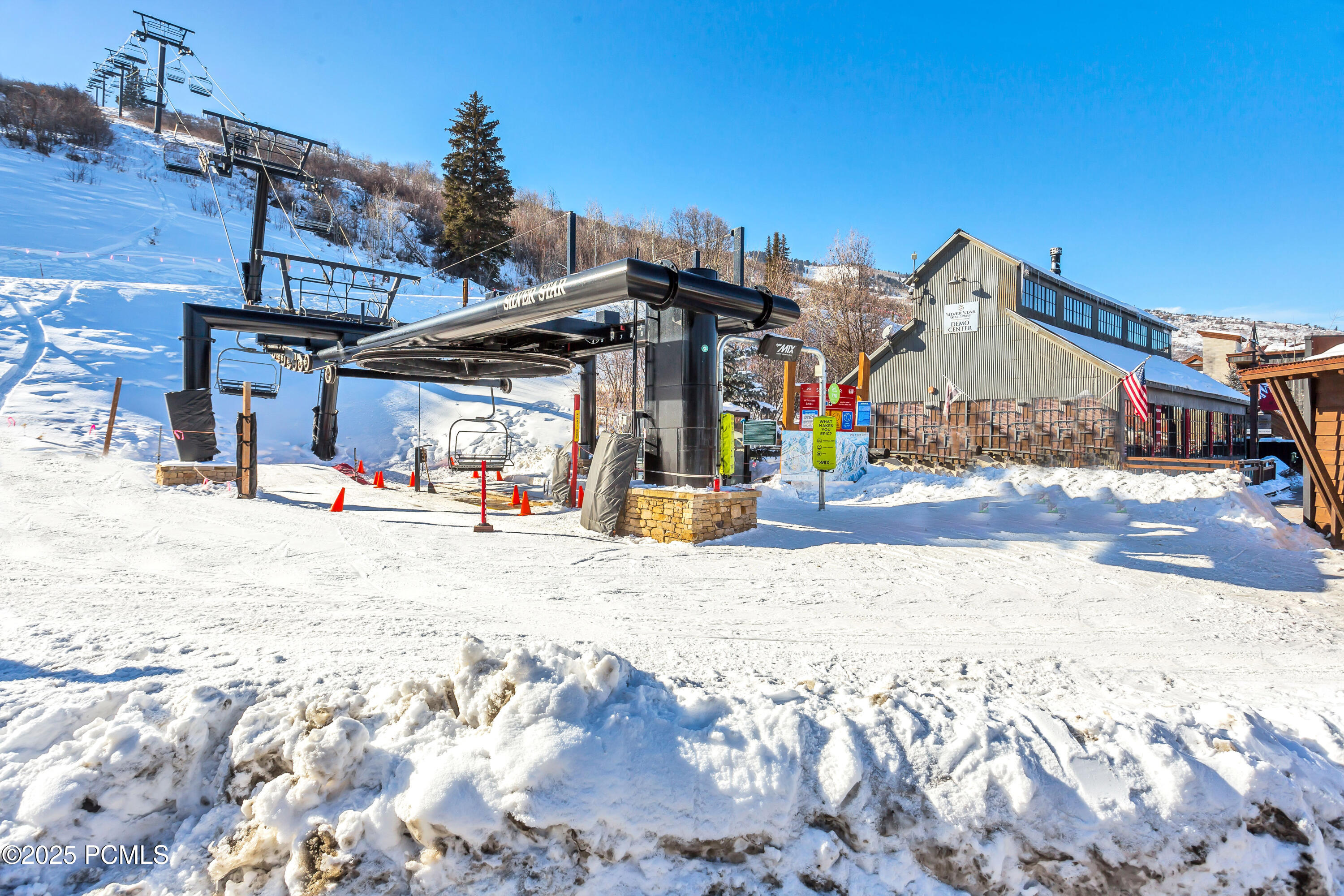 18 Silver Star Court, C-10