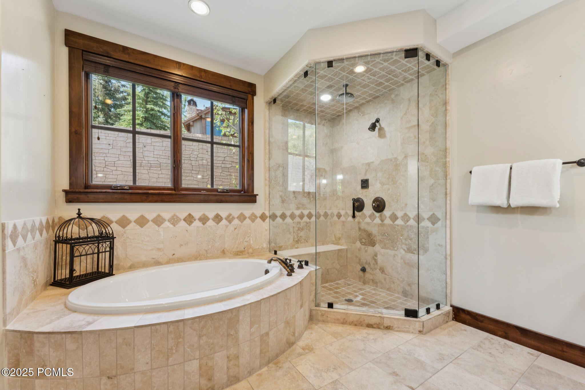 18 Silver Star Court, C-10