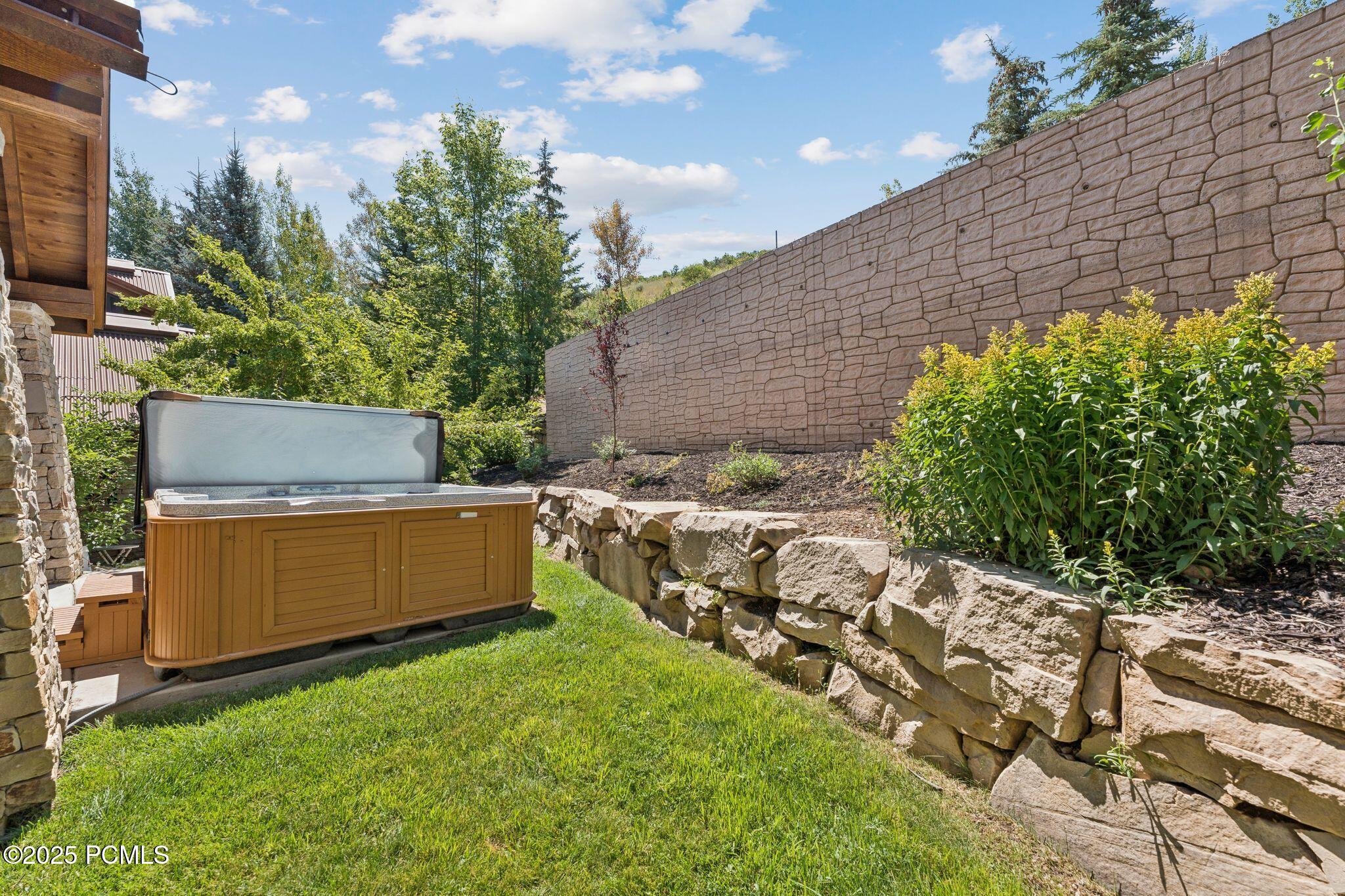 18 Silver Star Court, C-10