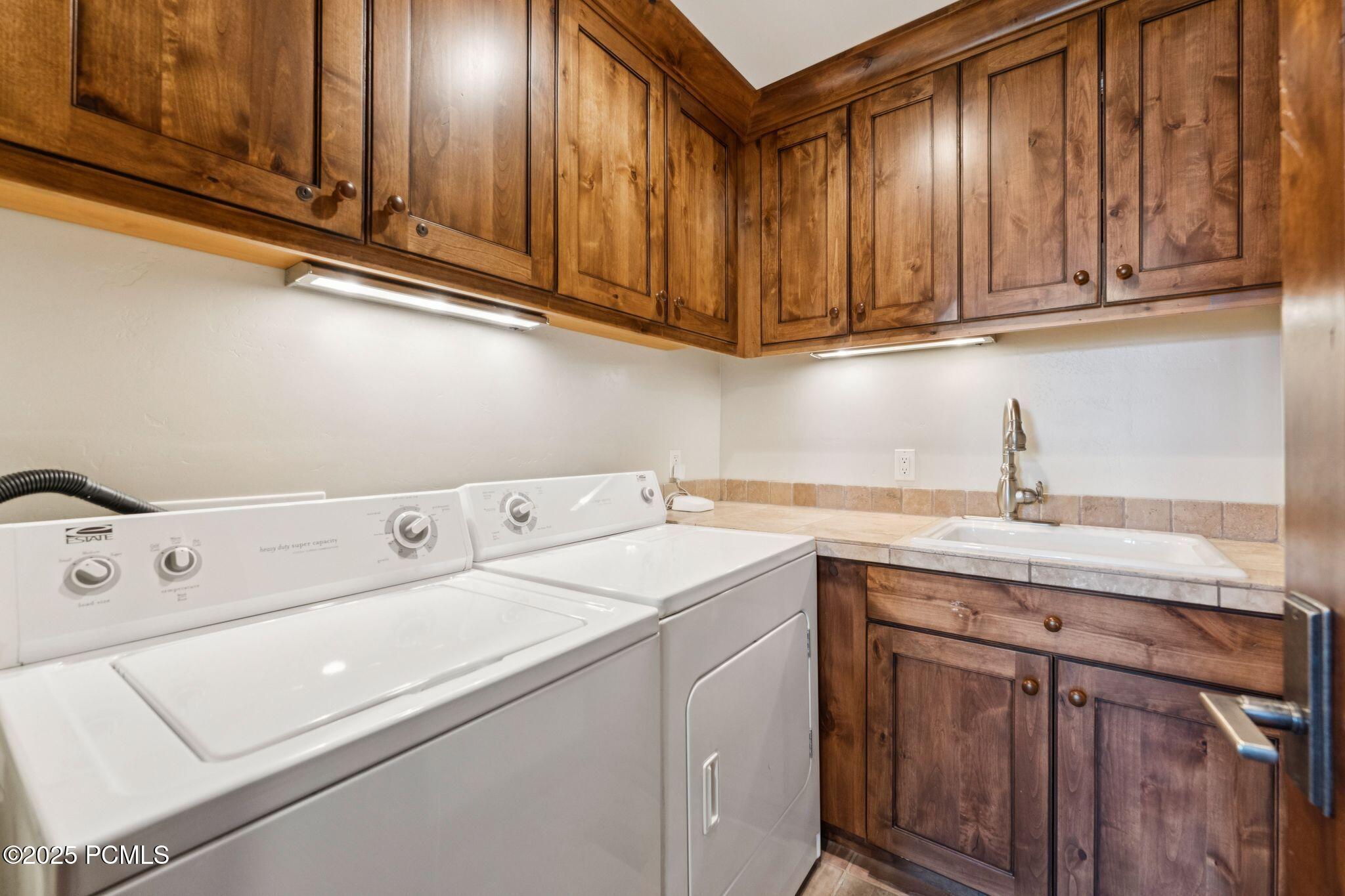 18 Silver Star Court, C-10