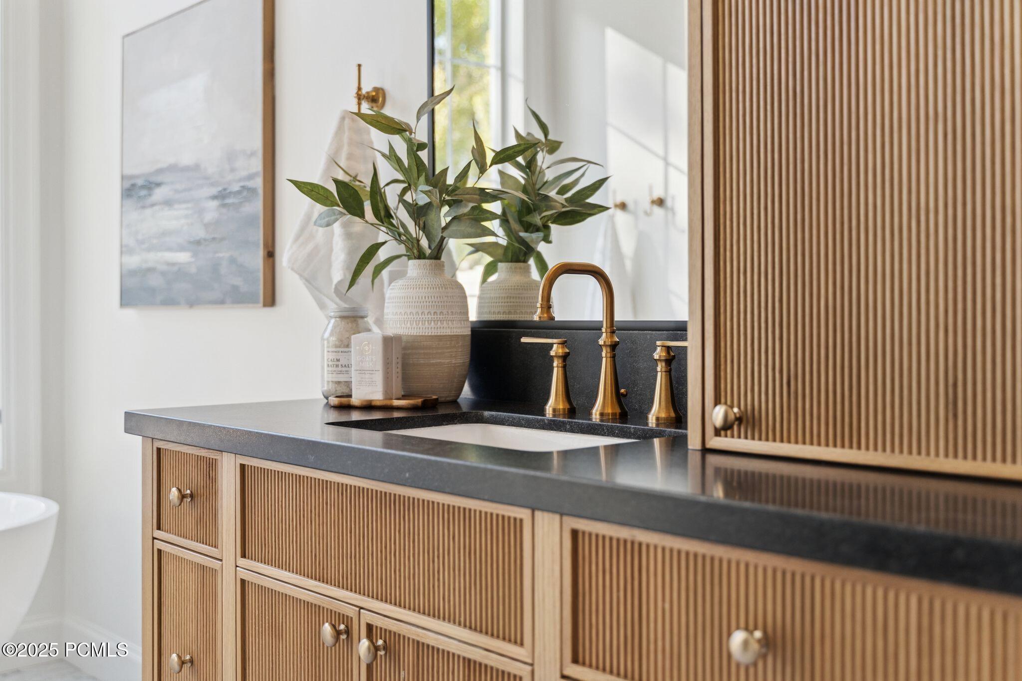 520 Pine Canyon Road