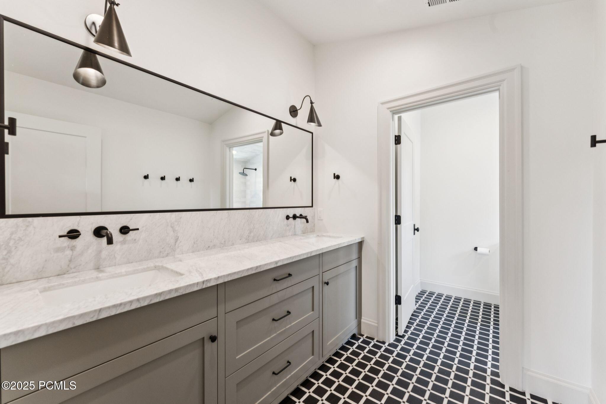 520 Pine Canyon Road