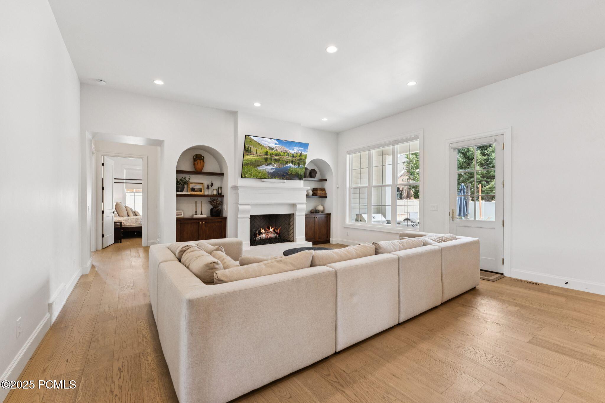 520 Pine Canyon Road