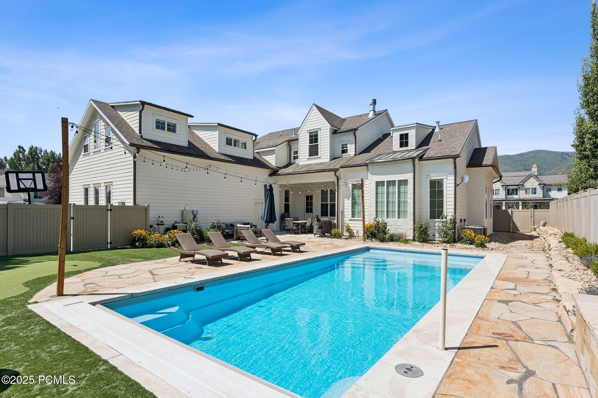 520 Pine Canyon Road