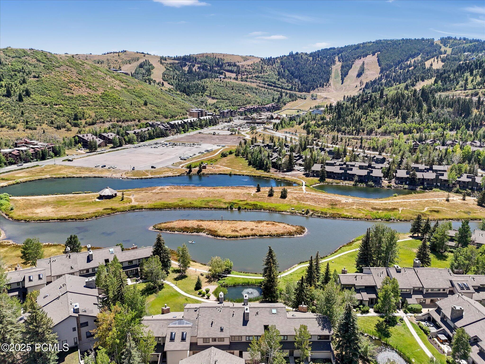 1574 N Deer Valley Drive N Drive