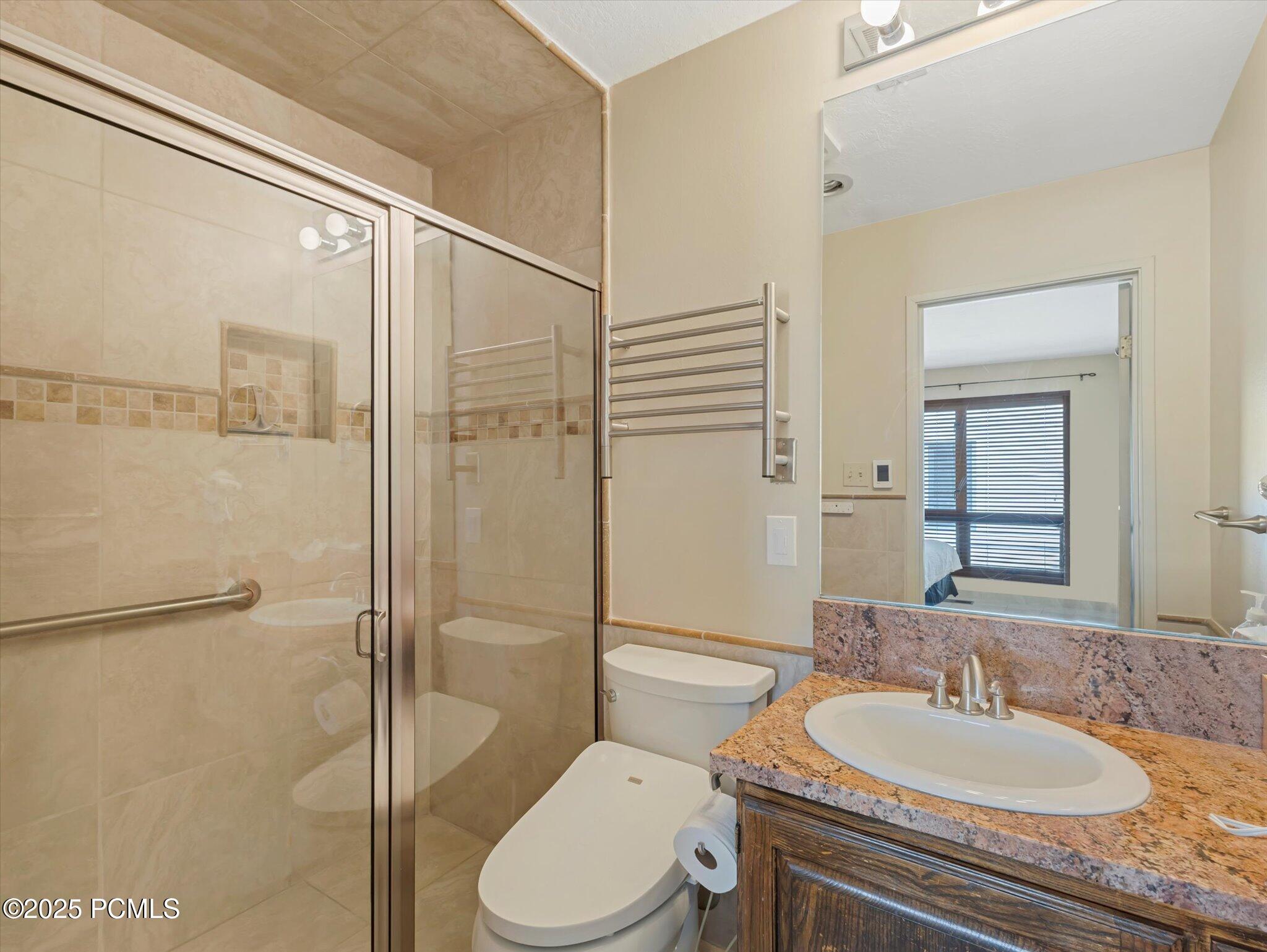 1574 N Deer Valley Drive N Drive