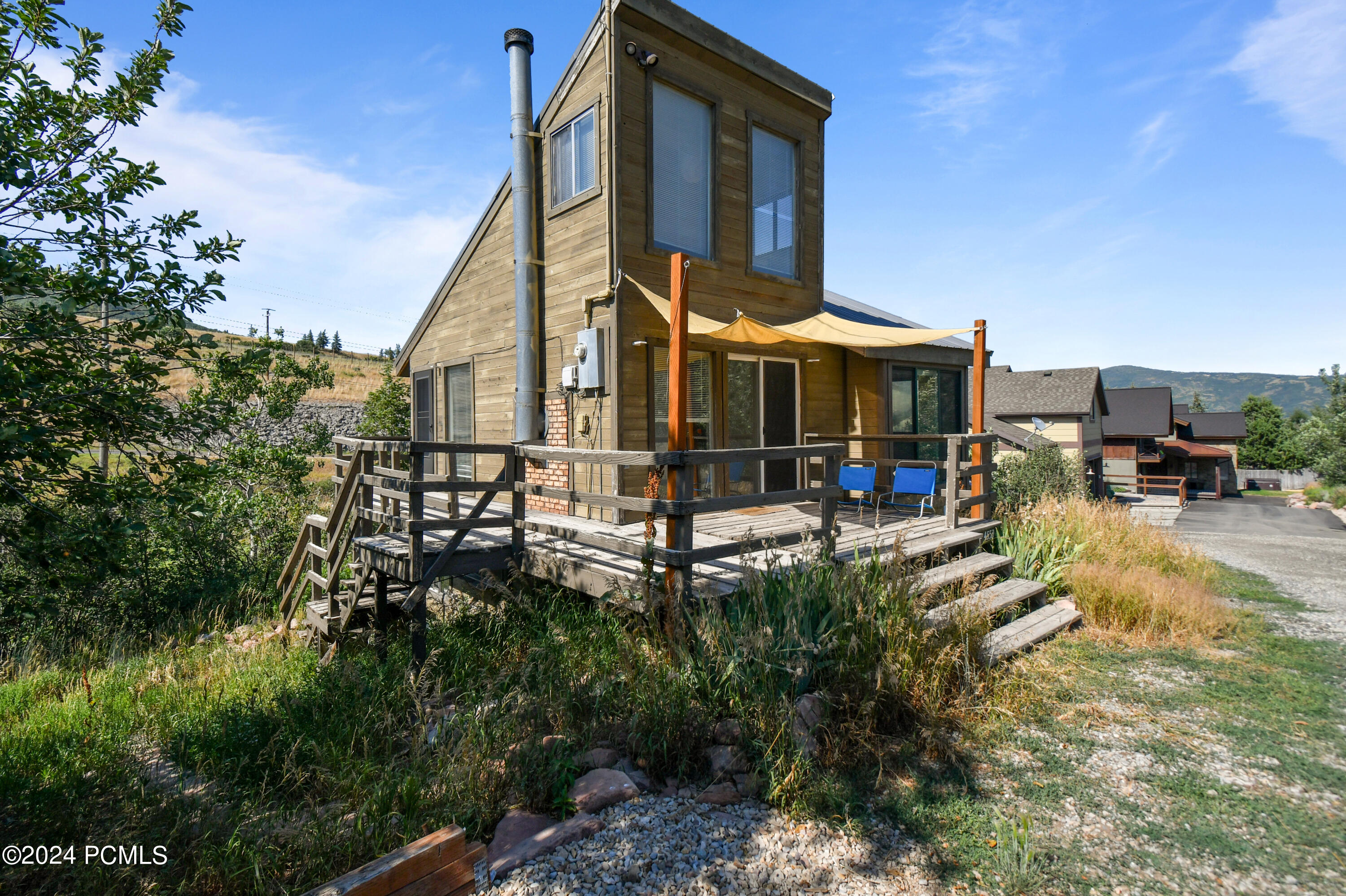 4553 W Balsam
