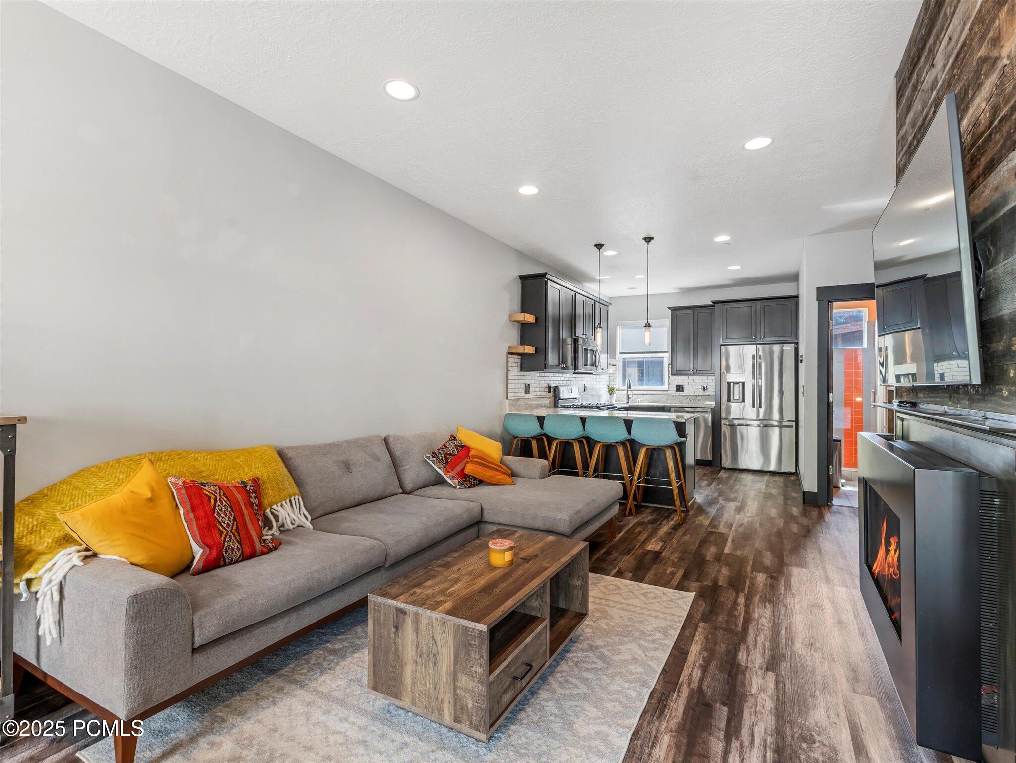 1370 Center Drive, 12