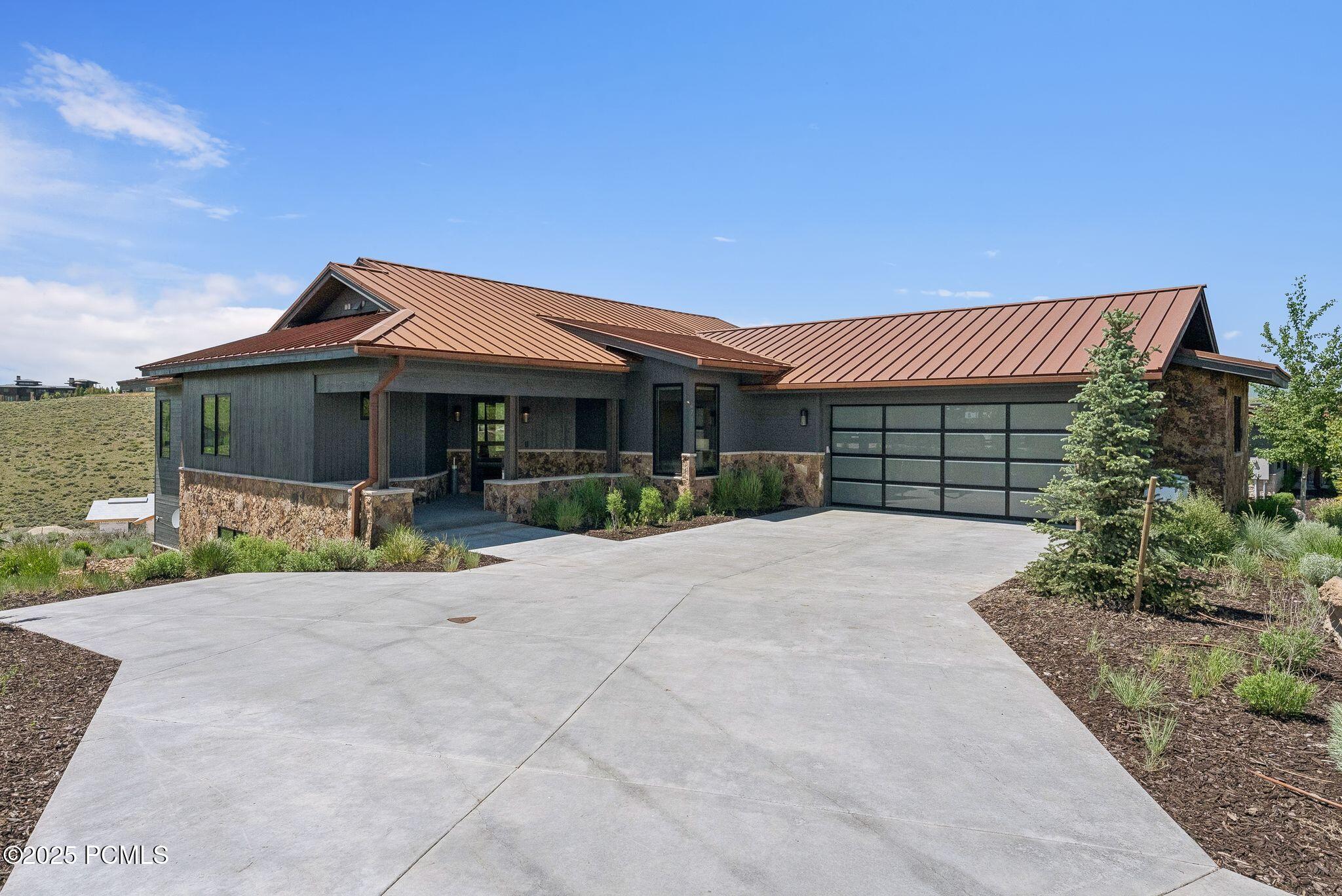 6731 W Golden Bear Loop