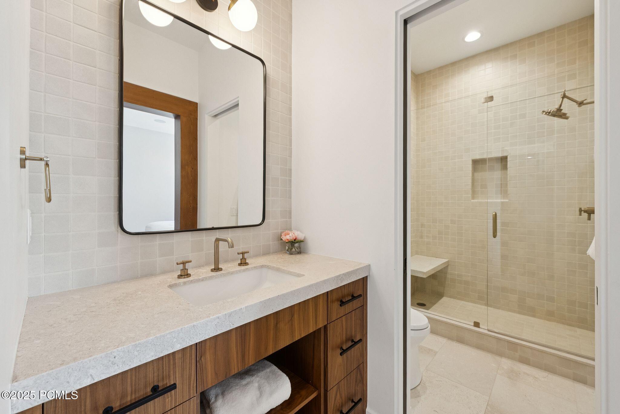 6731 W Golden Bear Loop