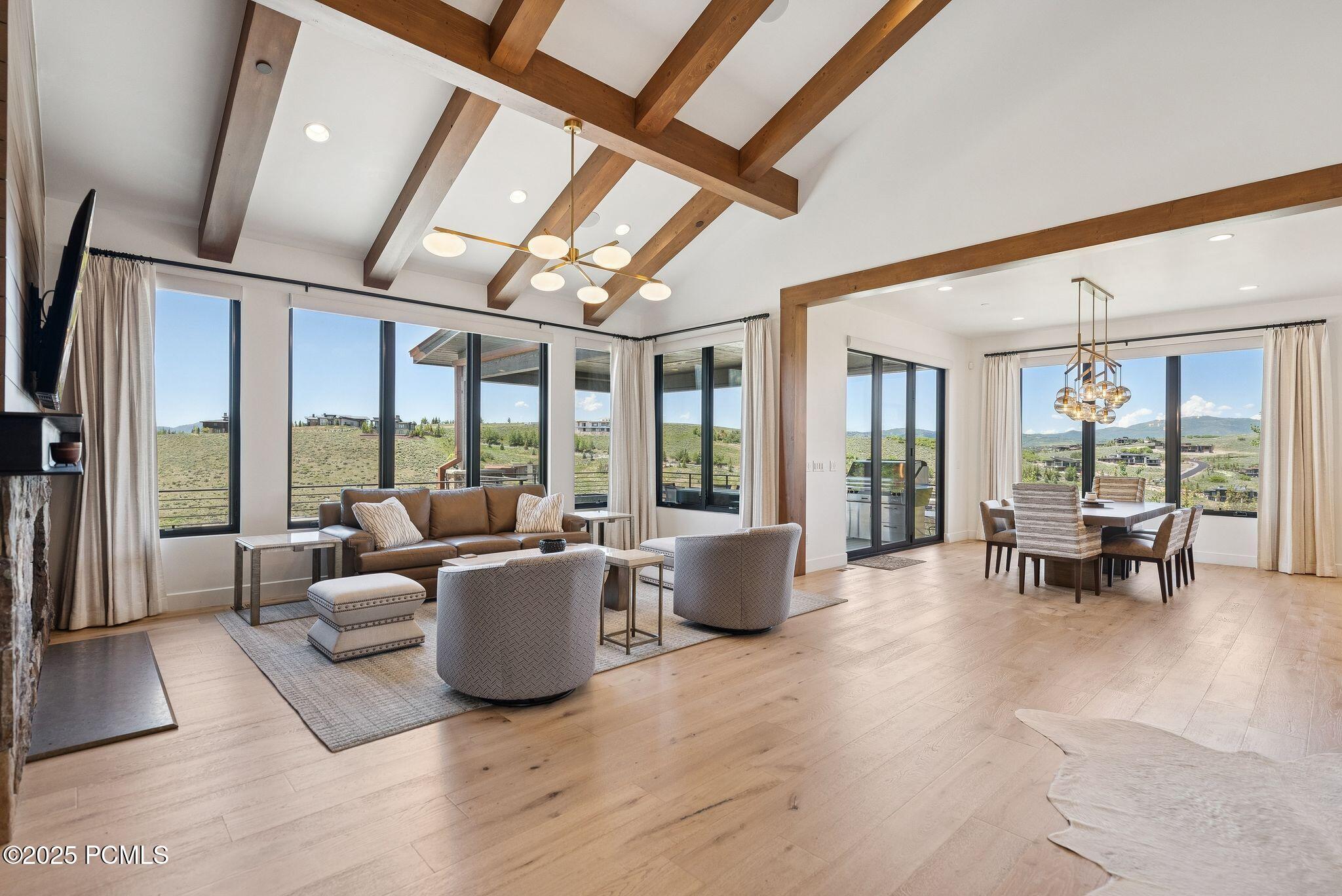 6731 W Golden Bear Loop
