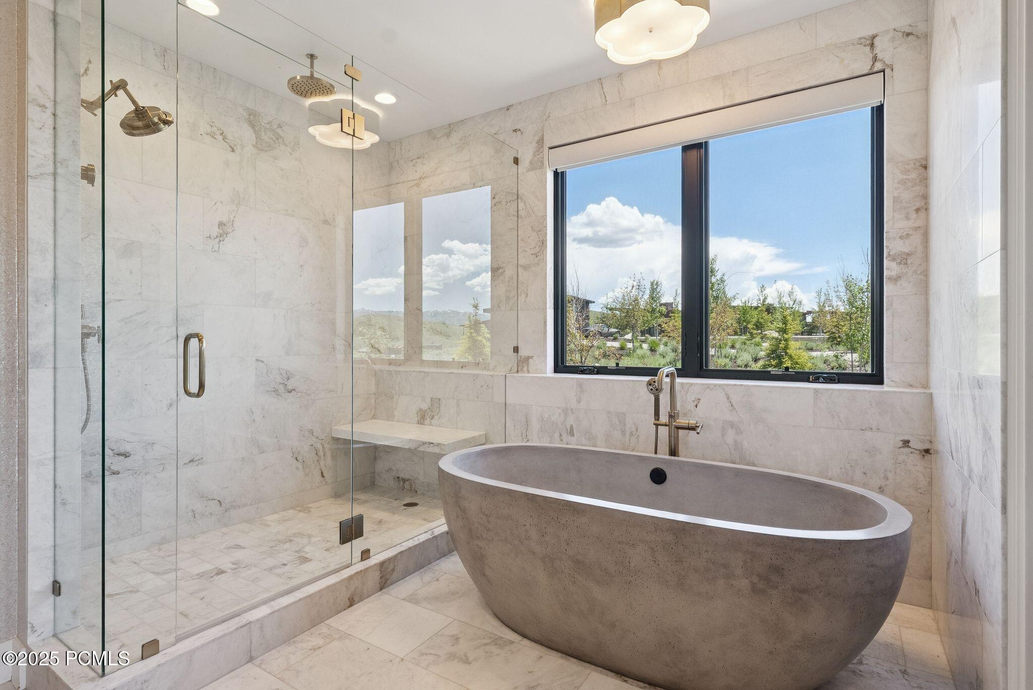 6731 W Golden Bear Loop