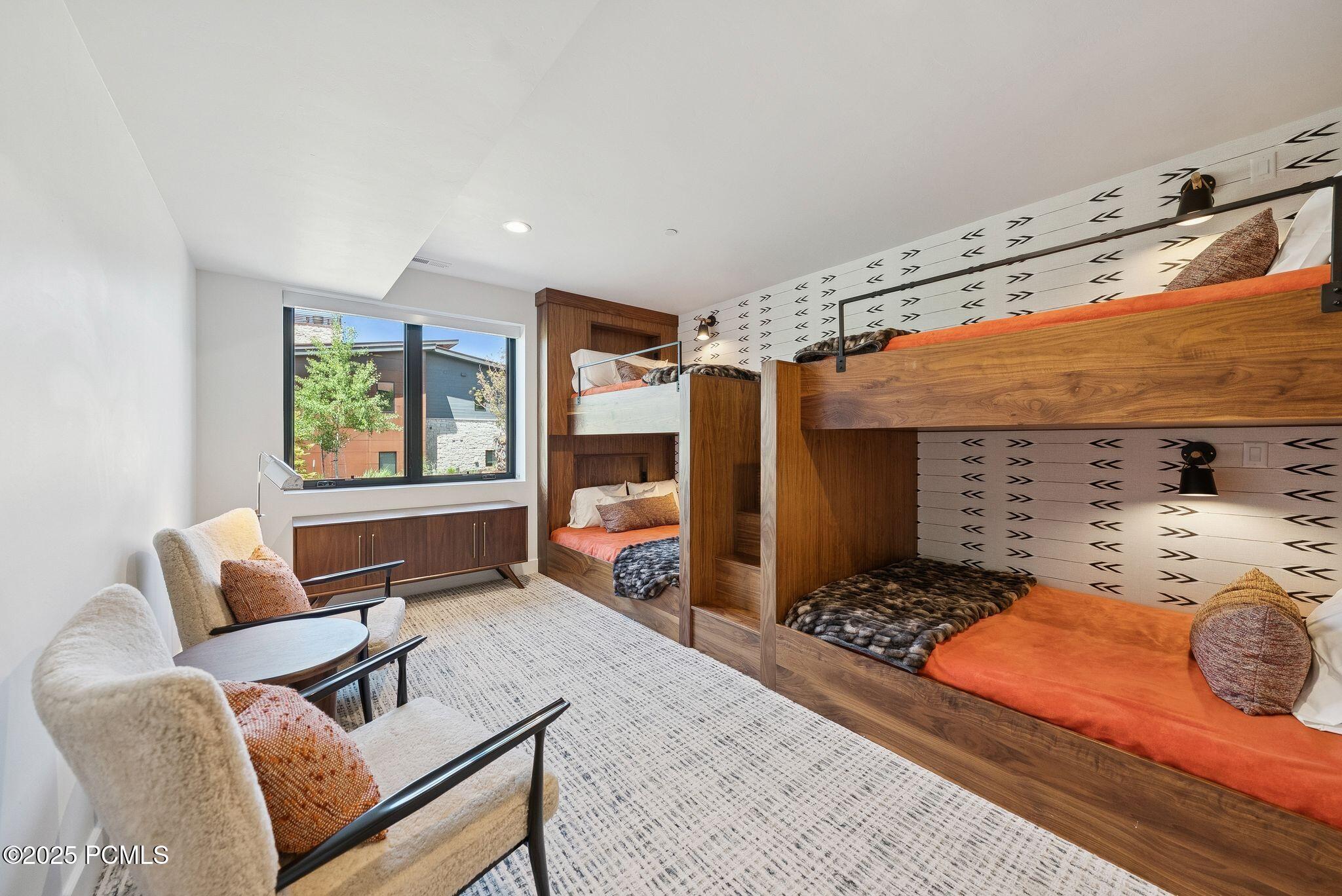 6731 W Golden Bear Loop