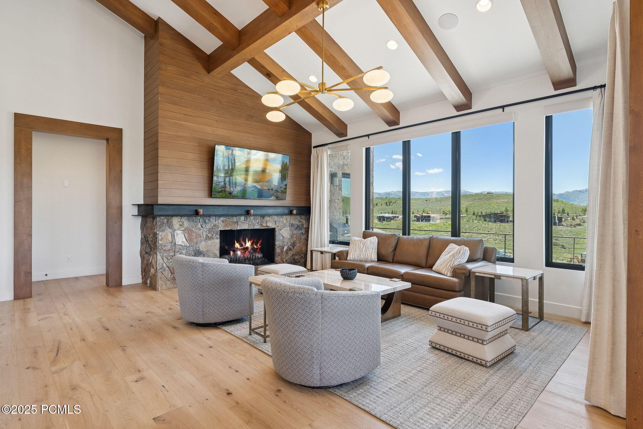 6731 W Golden Bear Loop