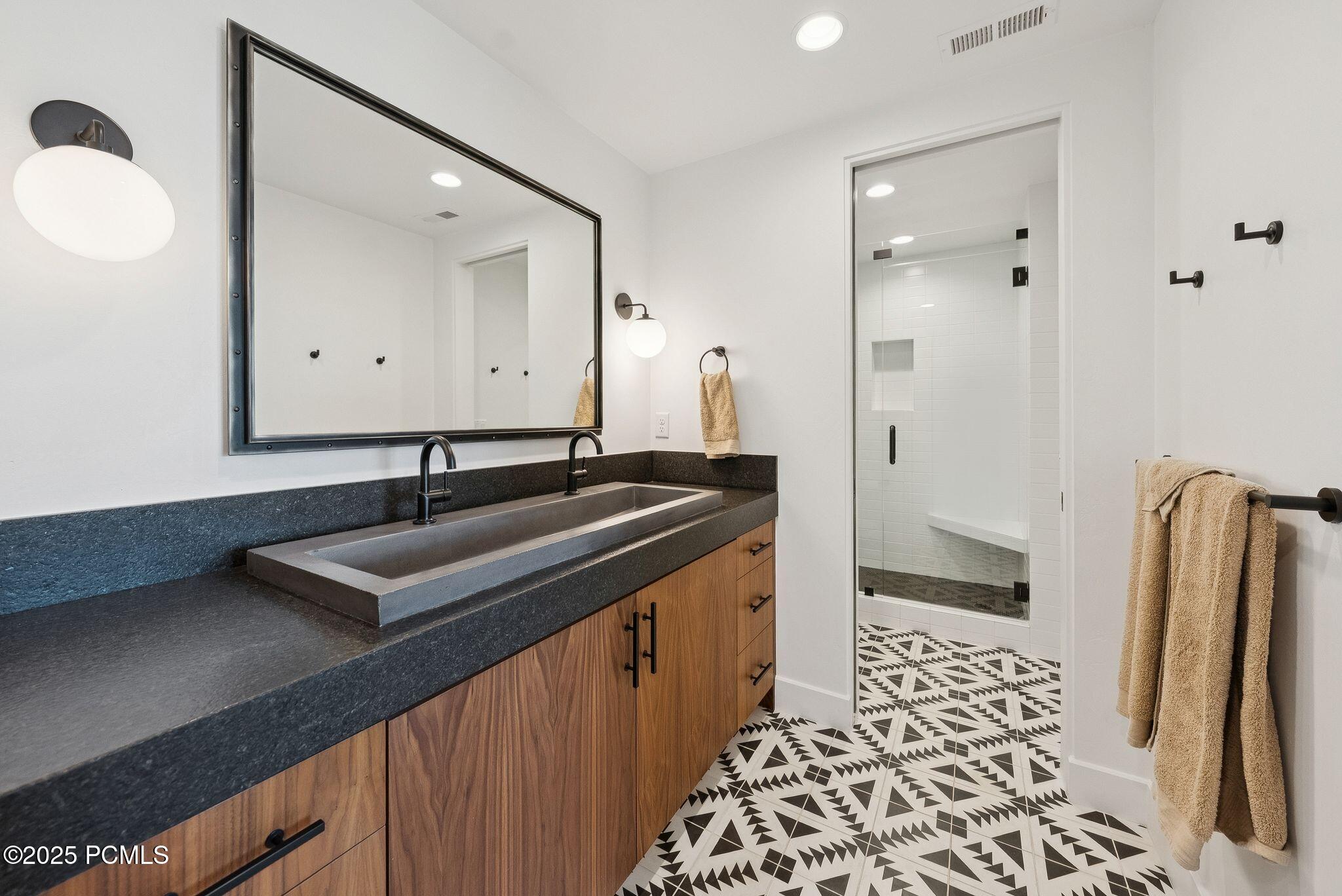 6731 W Golden Bear Loop