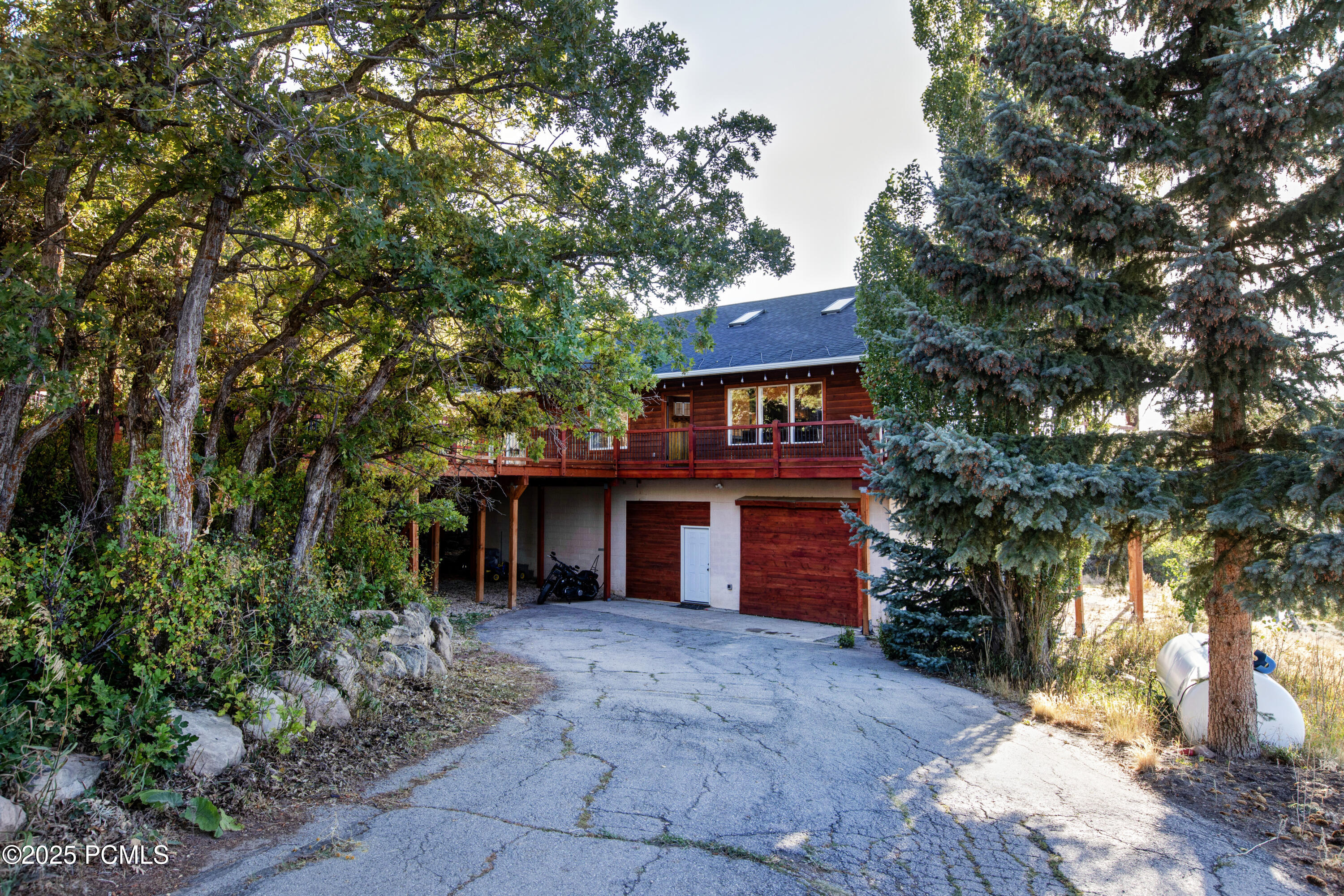 4186 S Oakview Drive