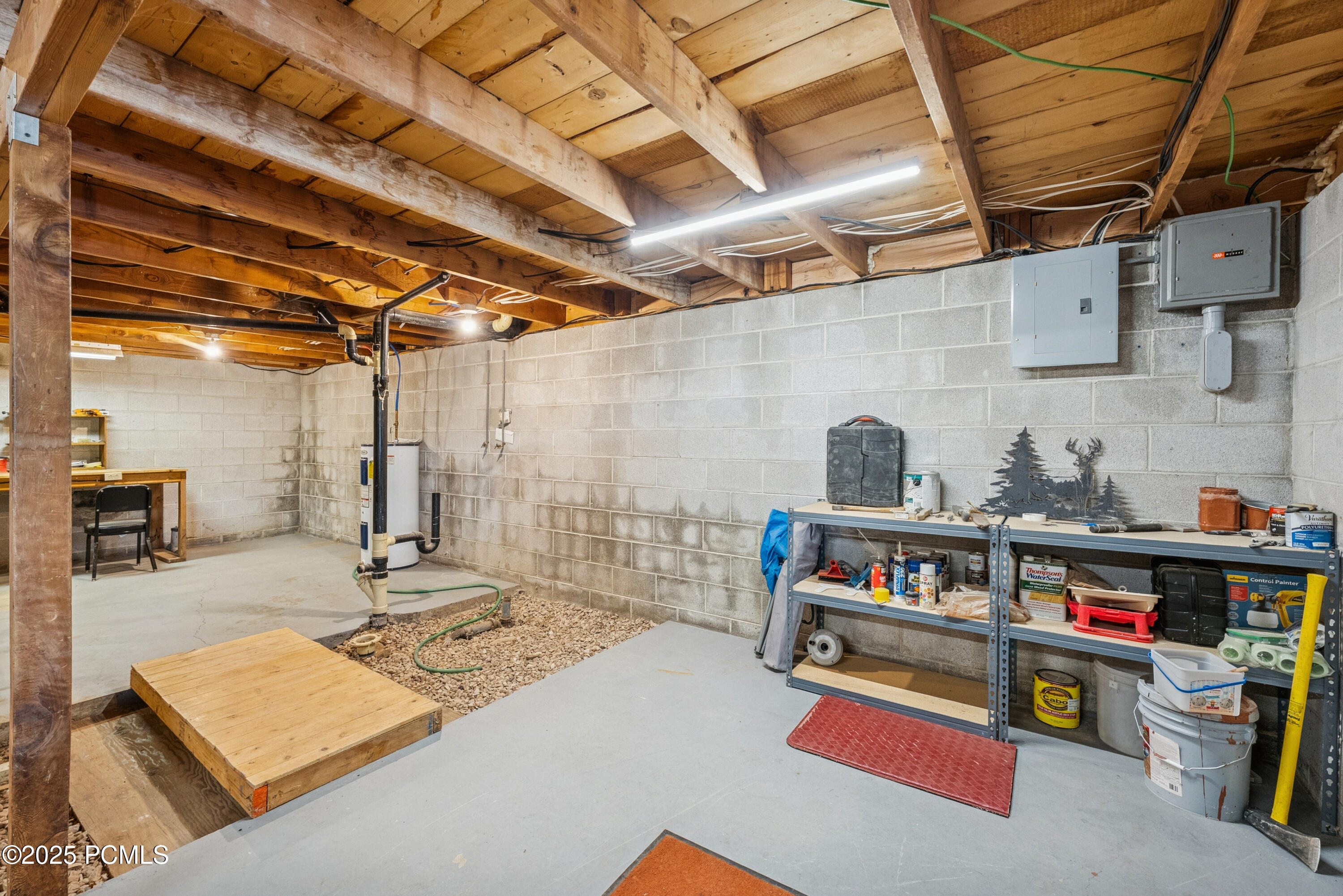 6025 Hoback