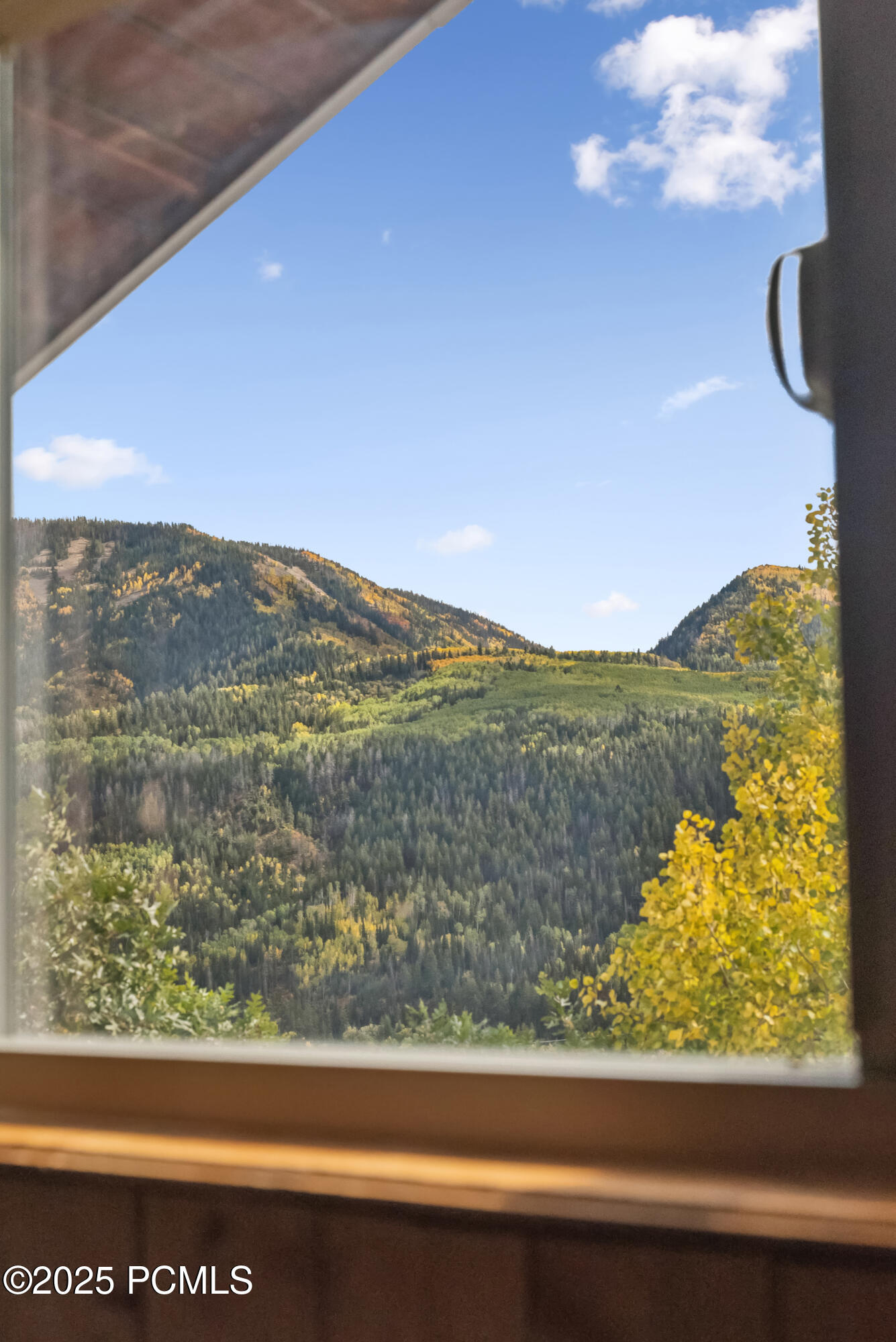 6025 Hoback
