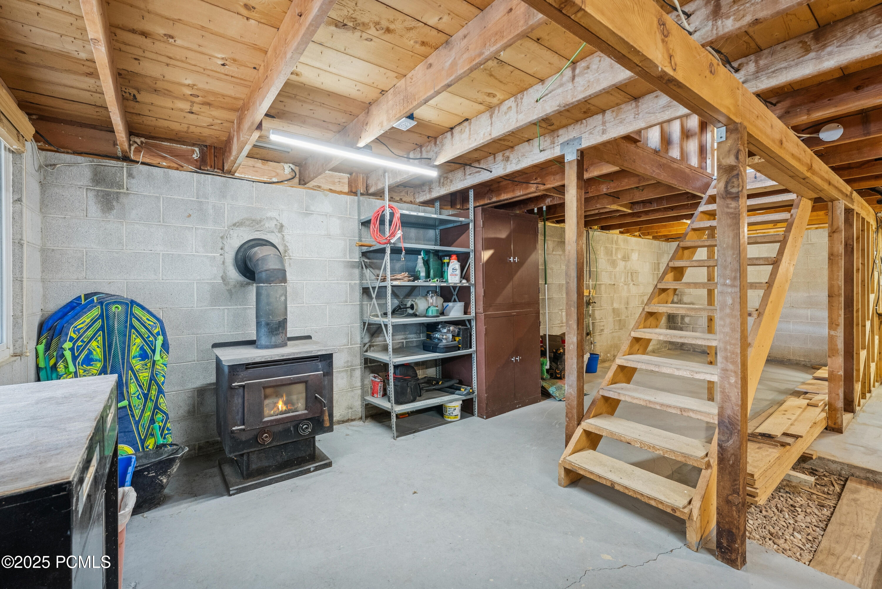 6025 Hoback