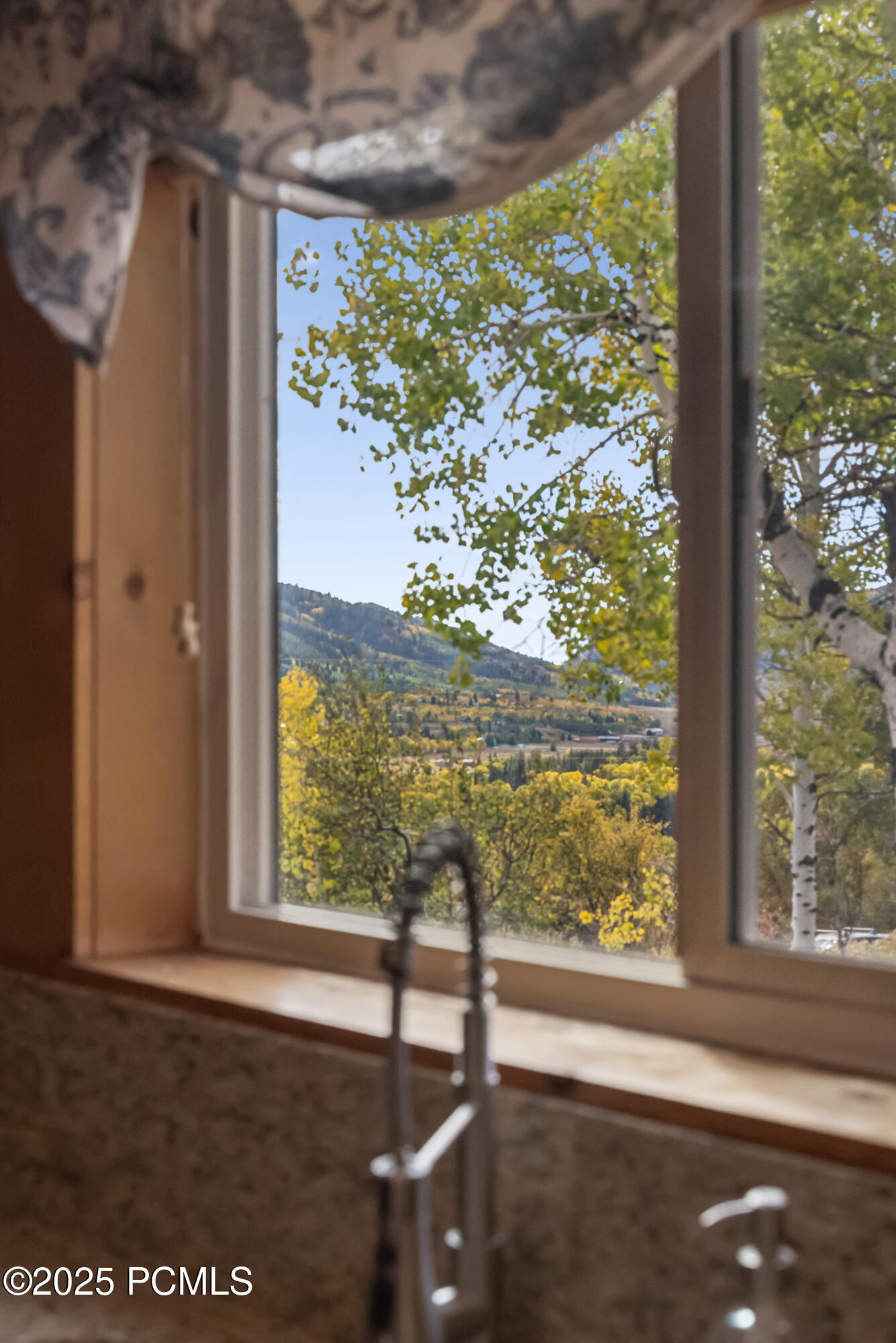 6025 Hoback